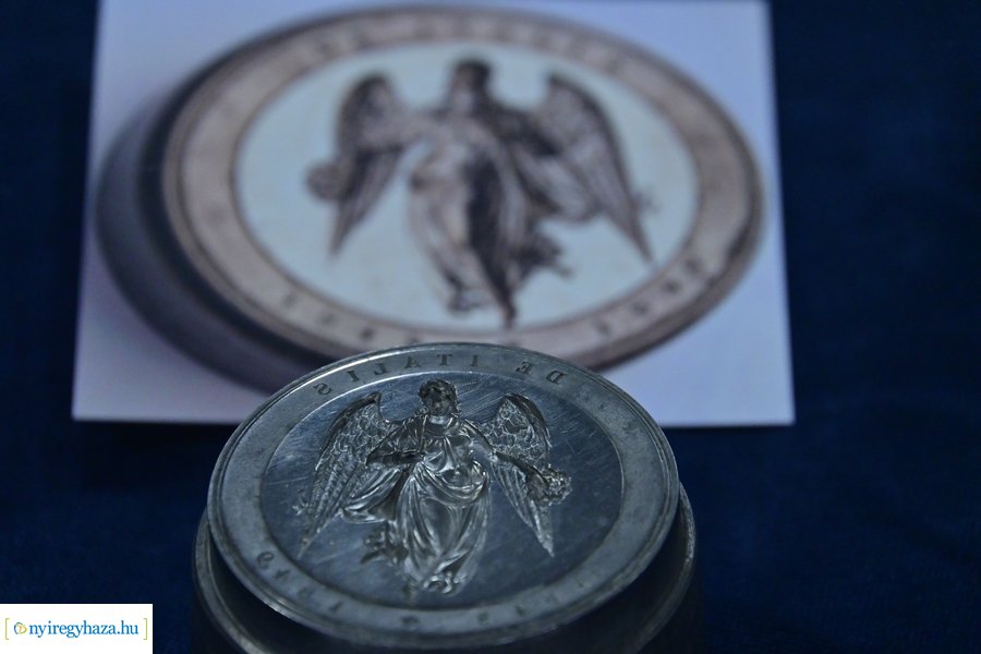 A Kossuth-bankótól a forintig - időszaki kiállítás a Kállay Házban