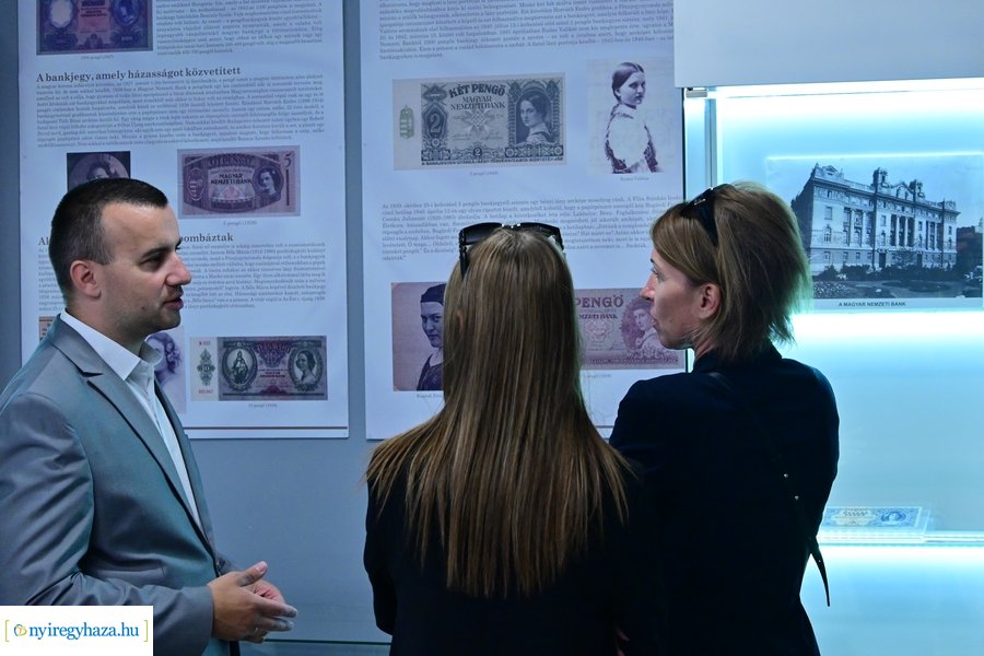 A Kossuth-bankótól a forintig - időszaki kiállítás a Kállay Házban