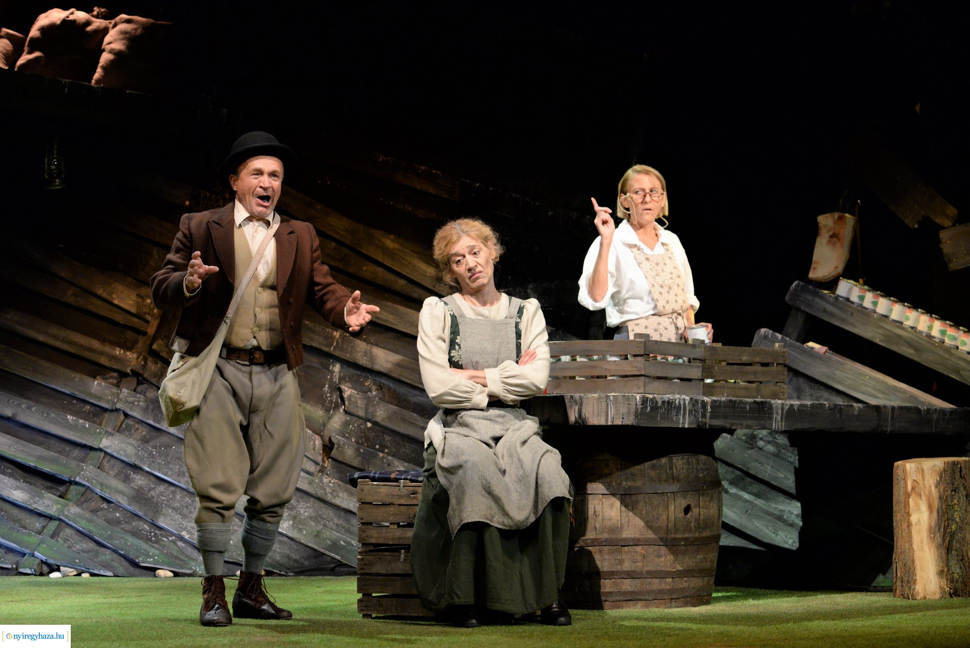 A kripli - bemutató előadás a Móricz Zsigmond Színházban