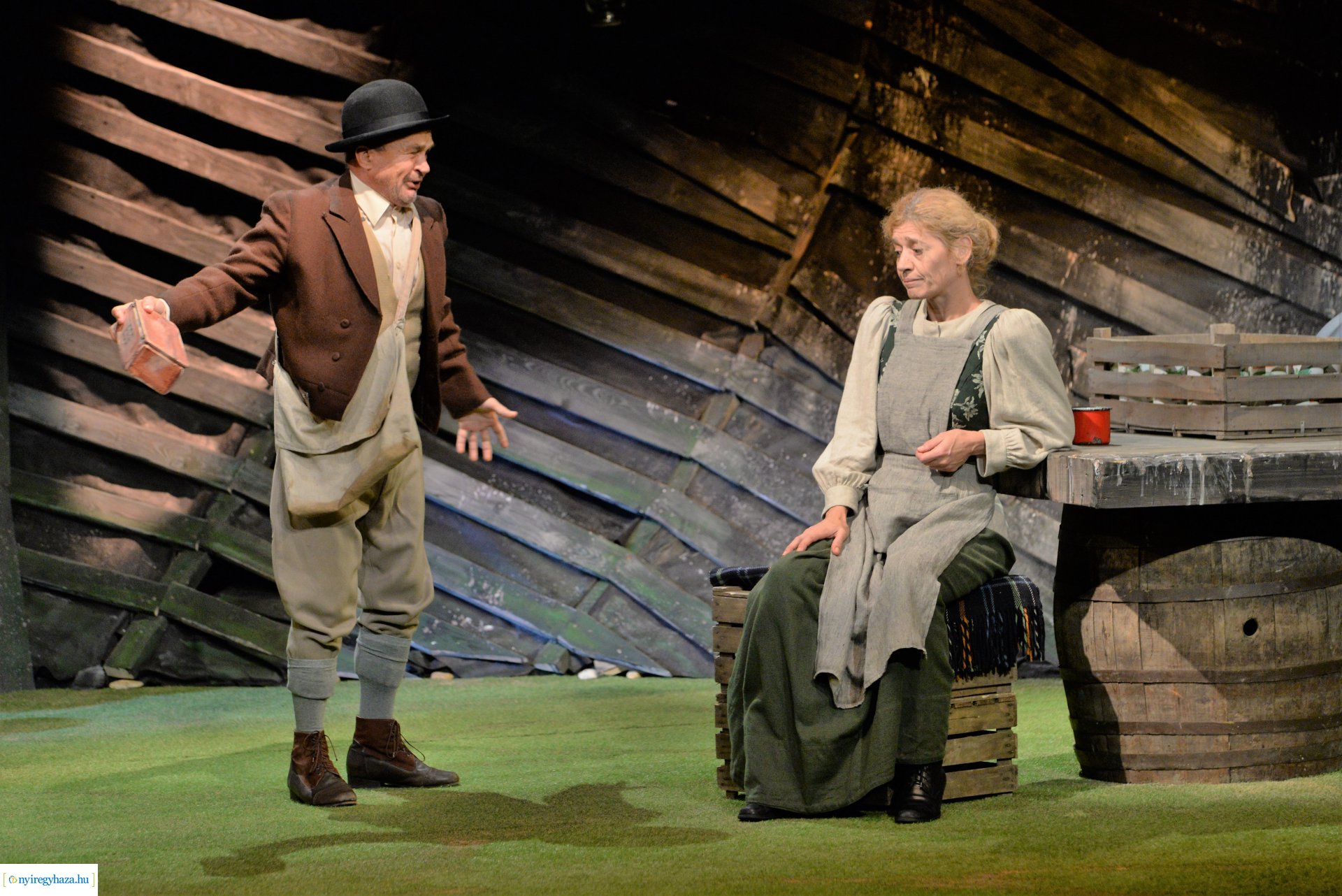 A kripli - bemutató előadás a Móricz Zsigmond Színházban