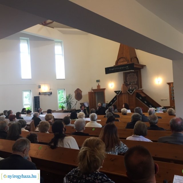 A lélek hangjai a sóstói református templomban