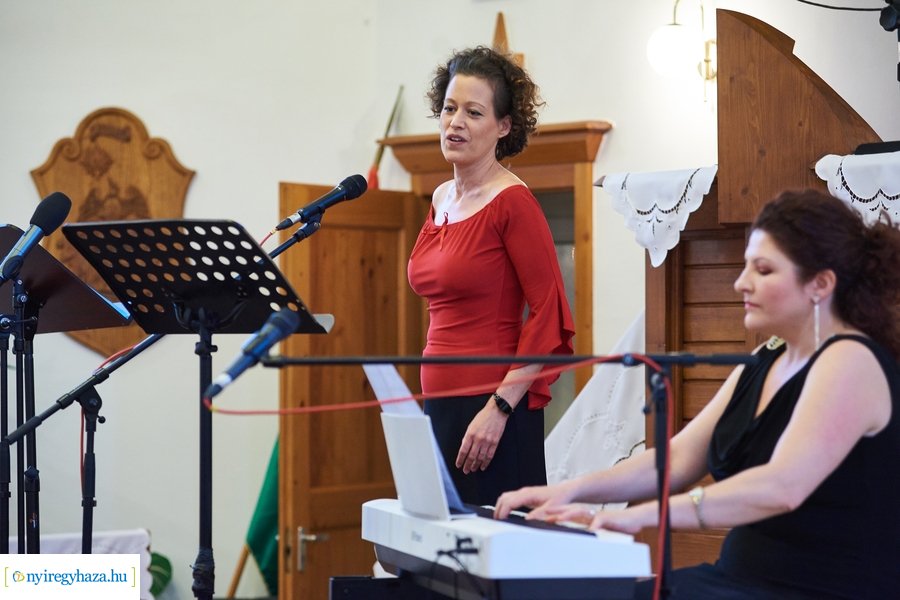 A lélek hangjai - vallásközi koncert Sóstón