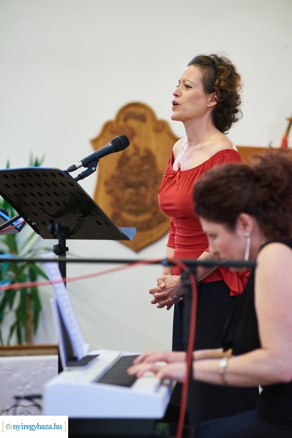 A lélek hangjai - vallásközi koncert Sóstón