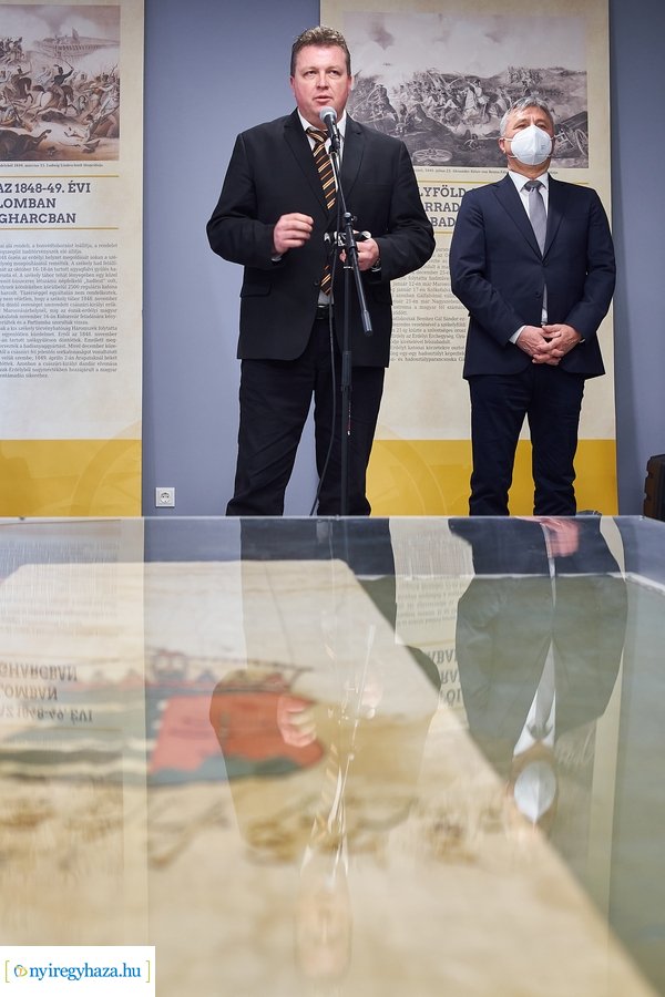 A Lészen ágyú kiállítás megnyitó