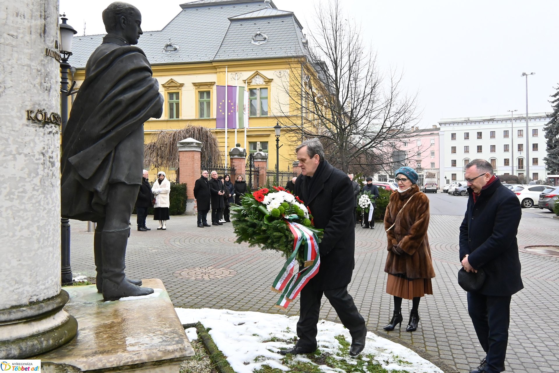 A Magyar Kultúra Napja - koszorúzás a Vármegyeháza bejáratánál