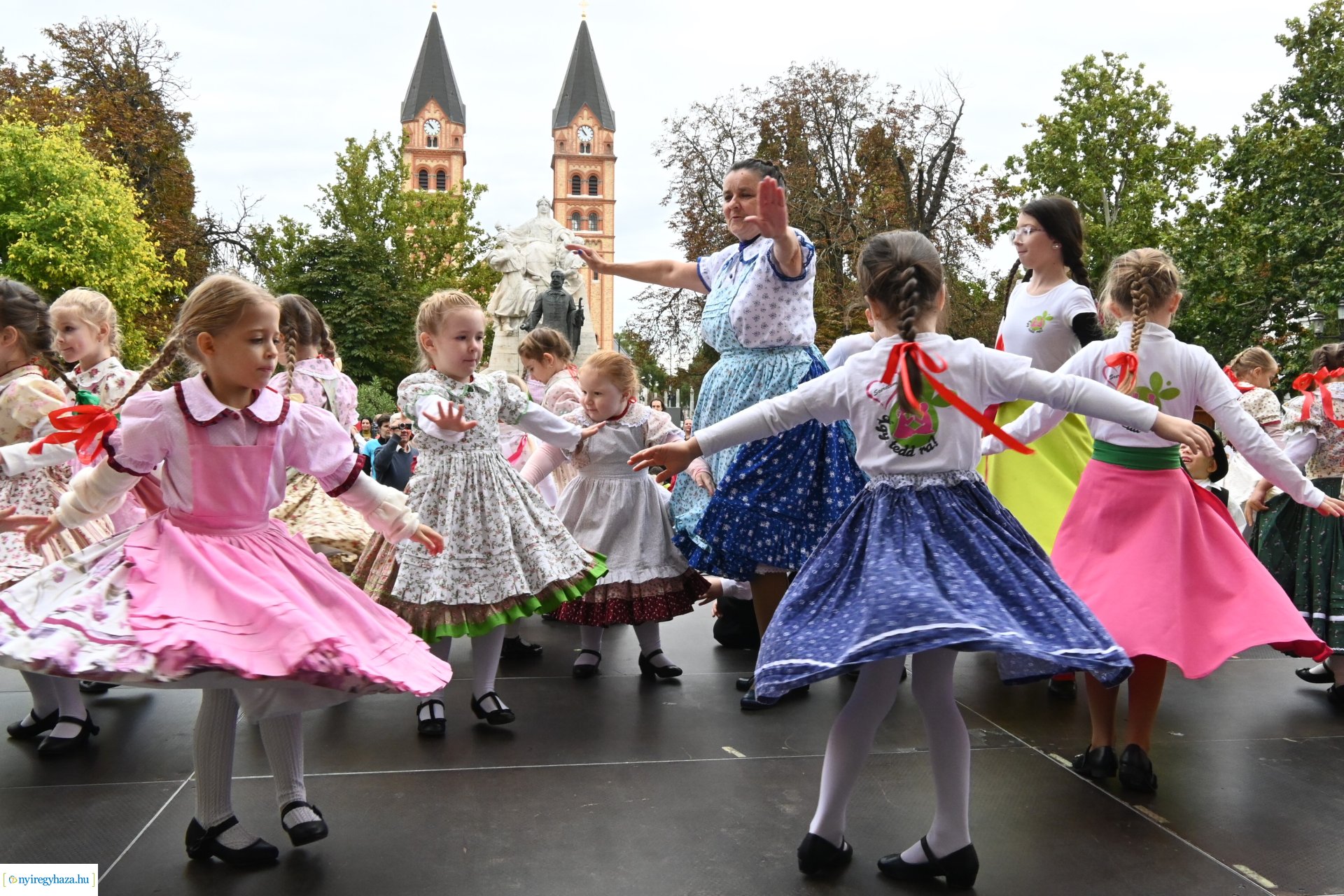 A magyar népi játék napja