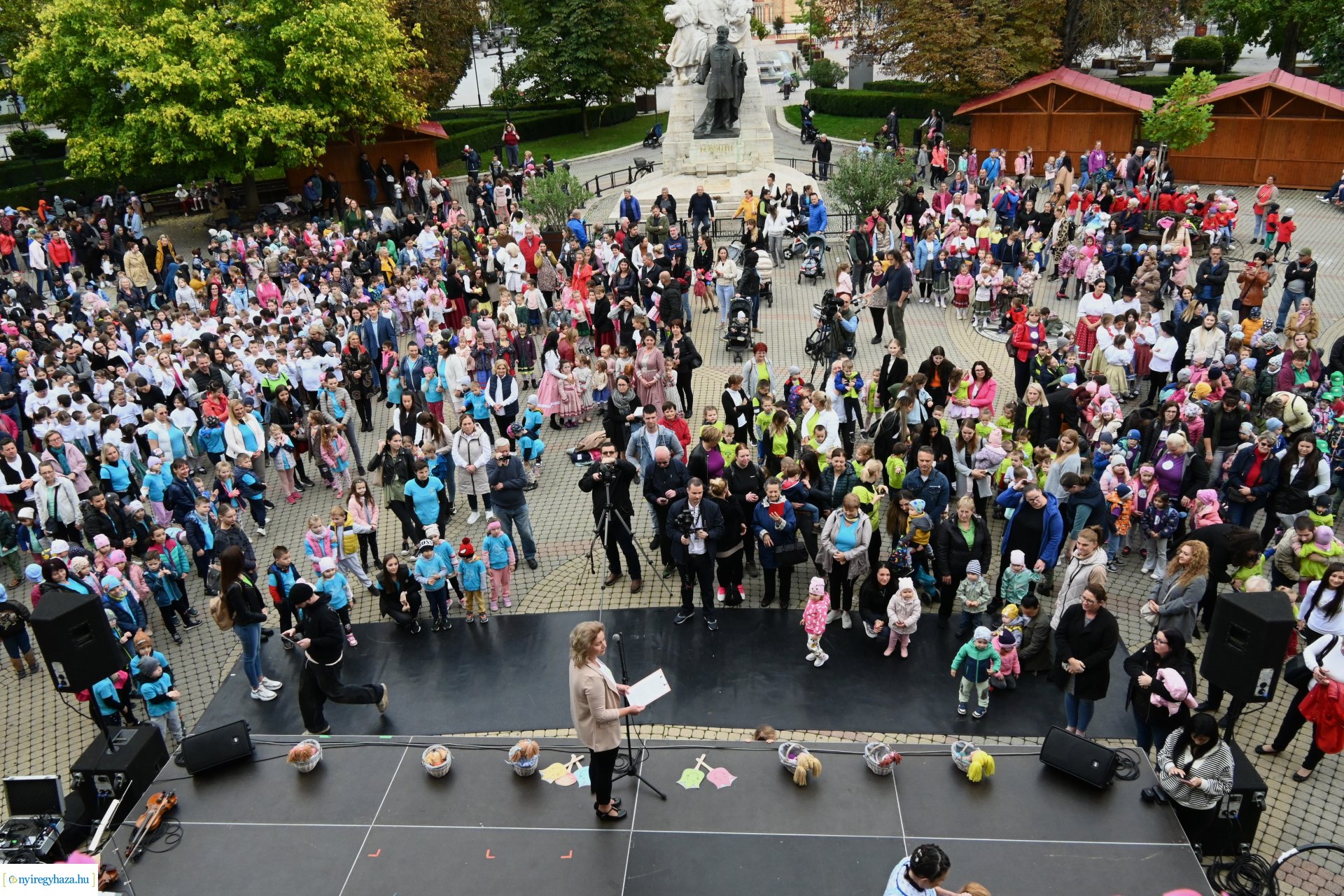 A magyar népi játék napja