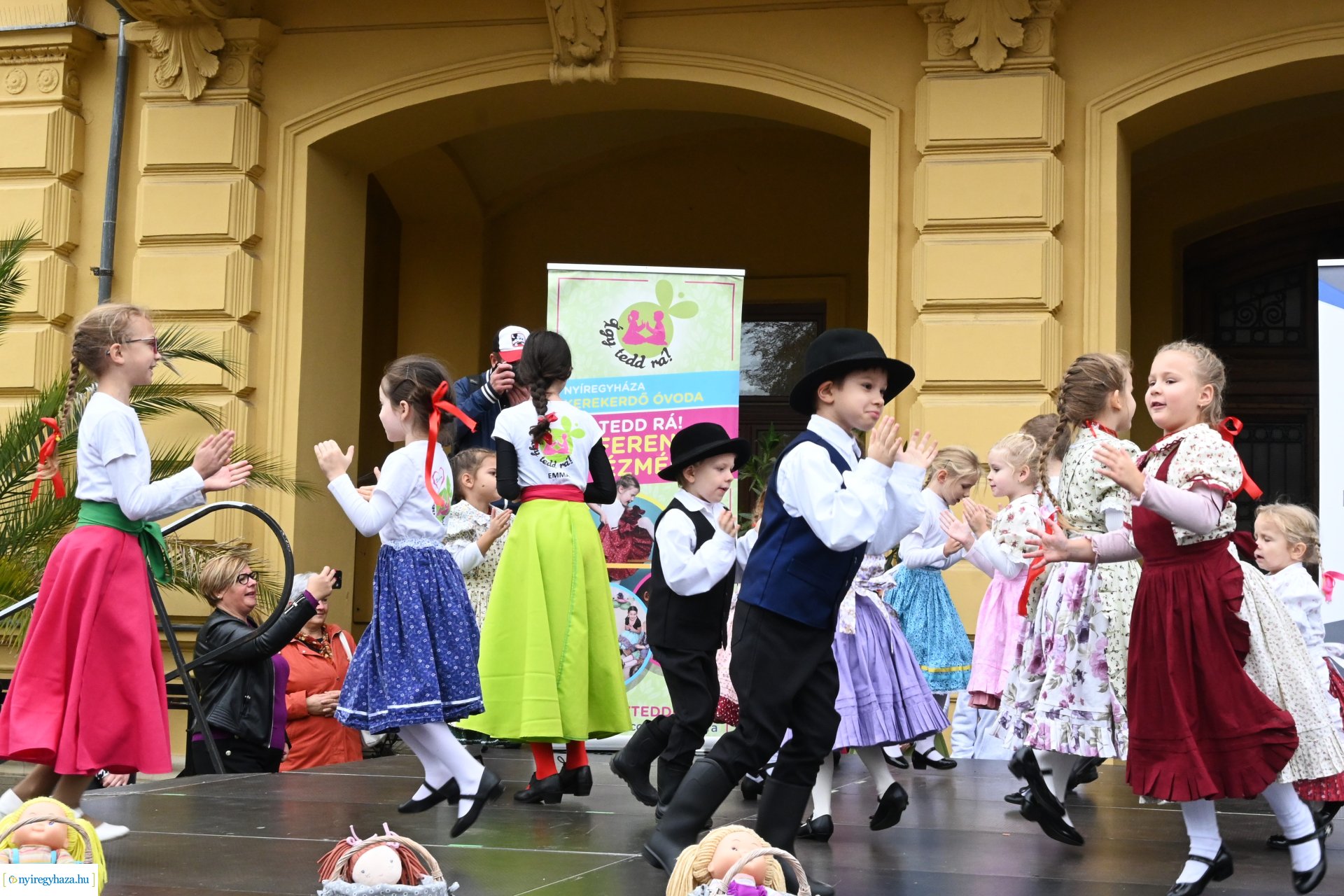 A magyar népi játék napja