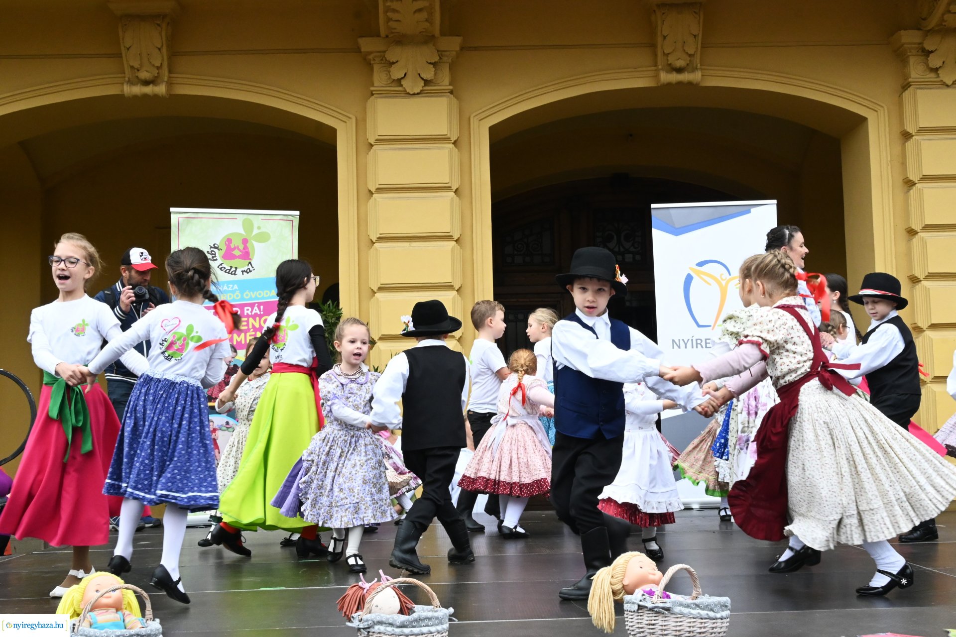 A magyar népi játék napja