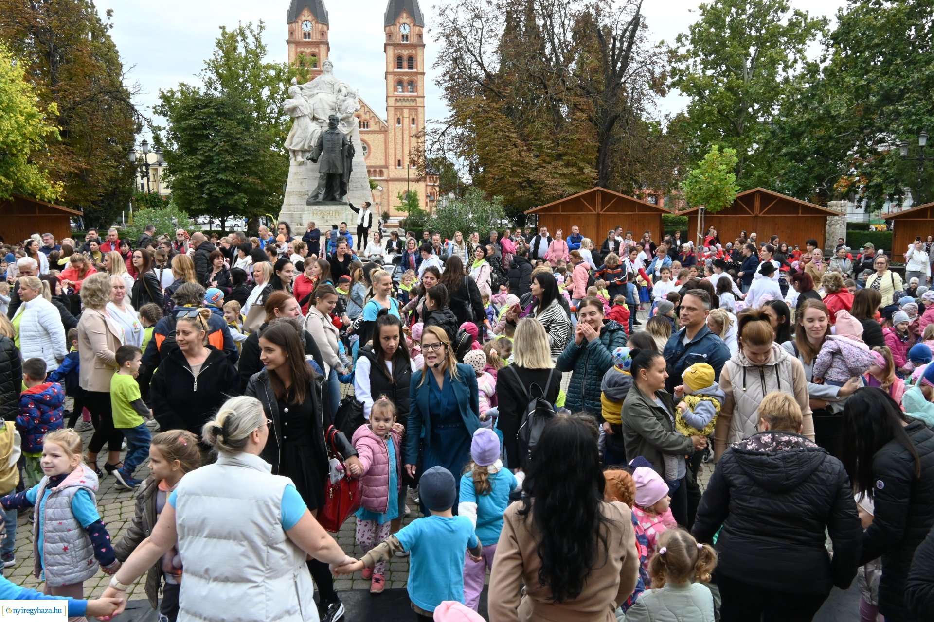 A magyar népi játék napja