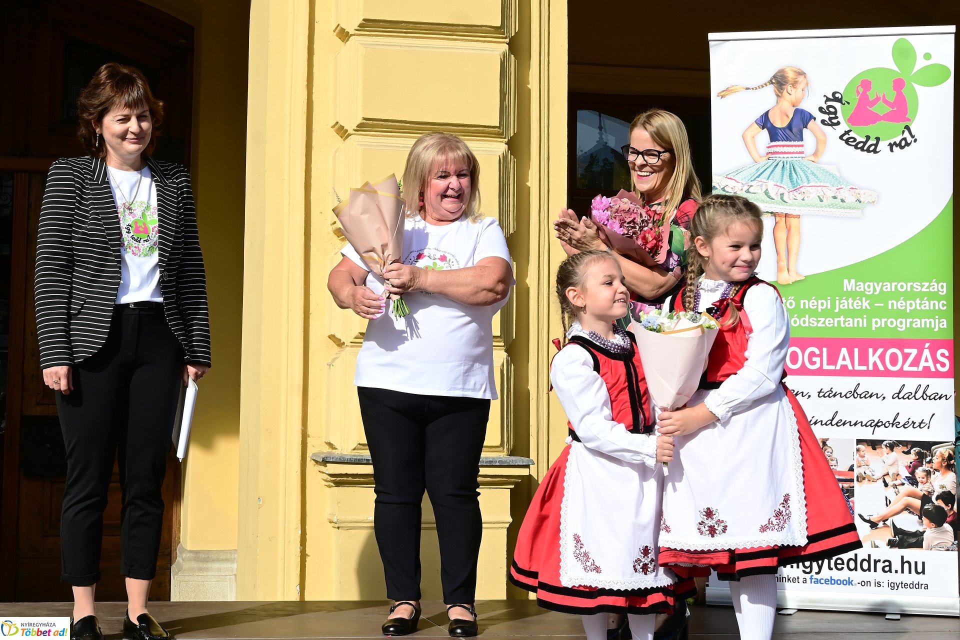 A Magyar Népi Játék Napját ünnepelték a Kossuth téren