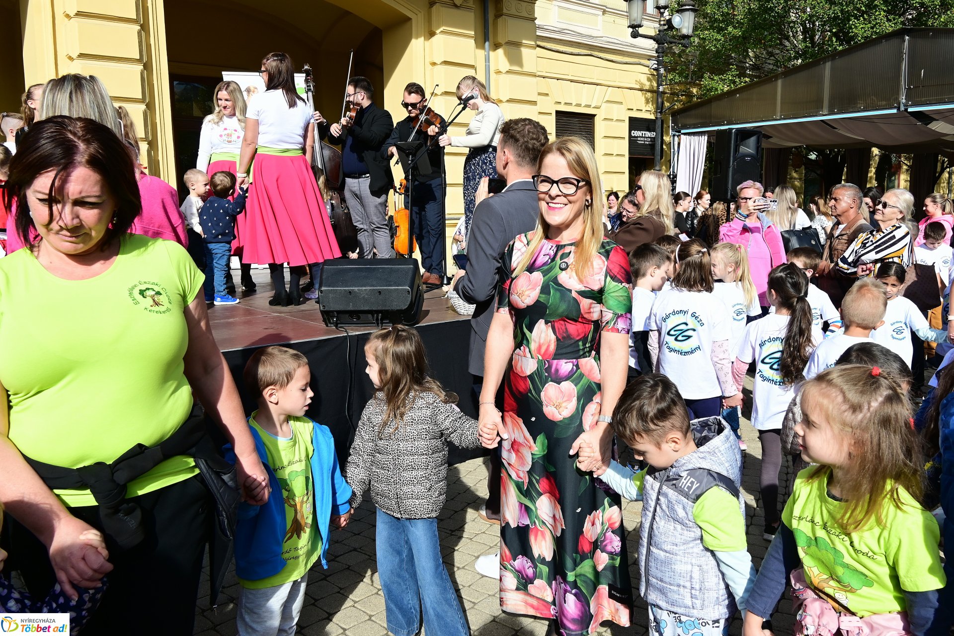 A Magyar Népi Játék Napját ünnepelték a Kossuth téren