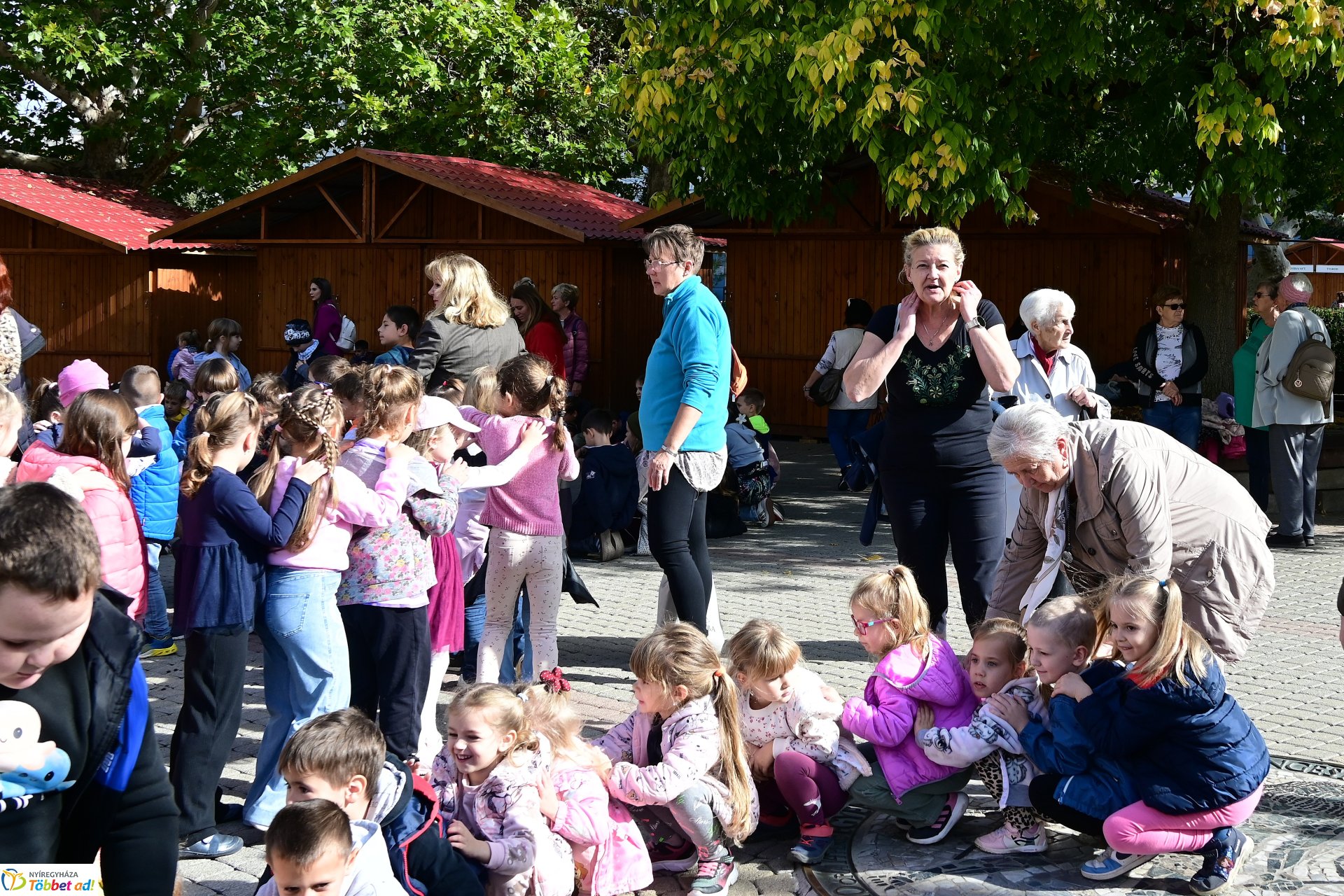 A Magyar Népi Játék Napját ünnepelték a Kossuth téren