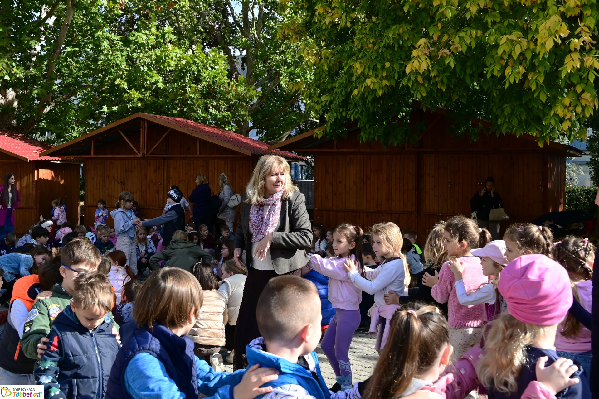 A Magyar Népi Játék Napját ünnepelték a Kossuth téren