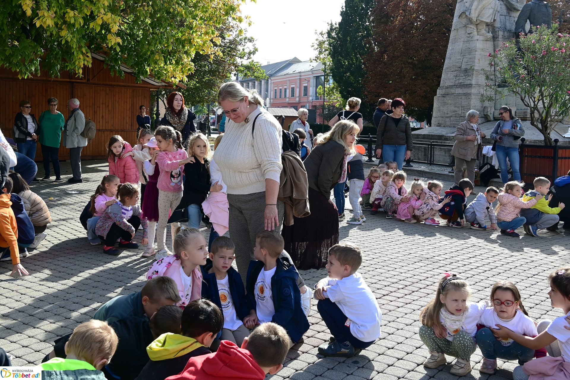 A Magyar Népi Játék Napját ünnepelték a Kossuth téren