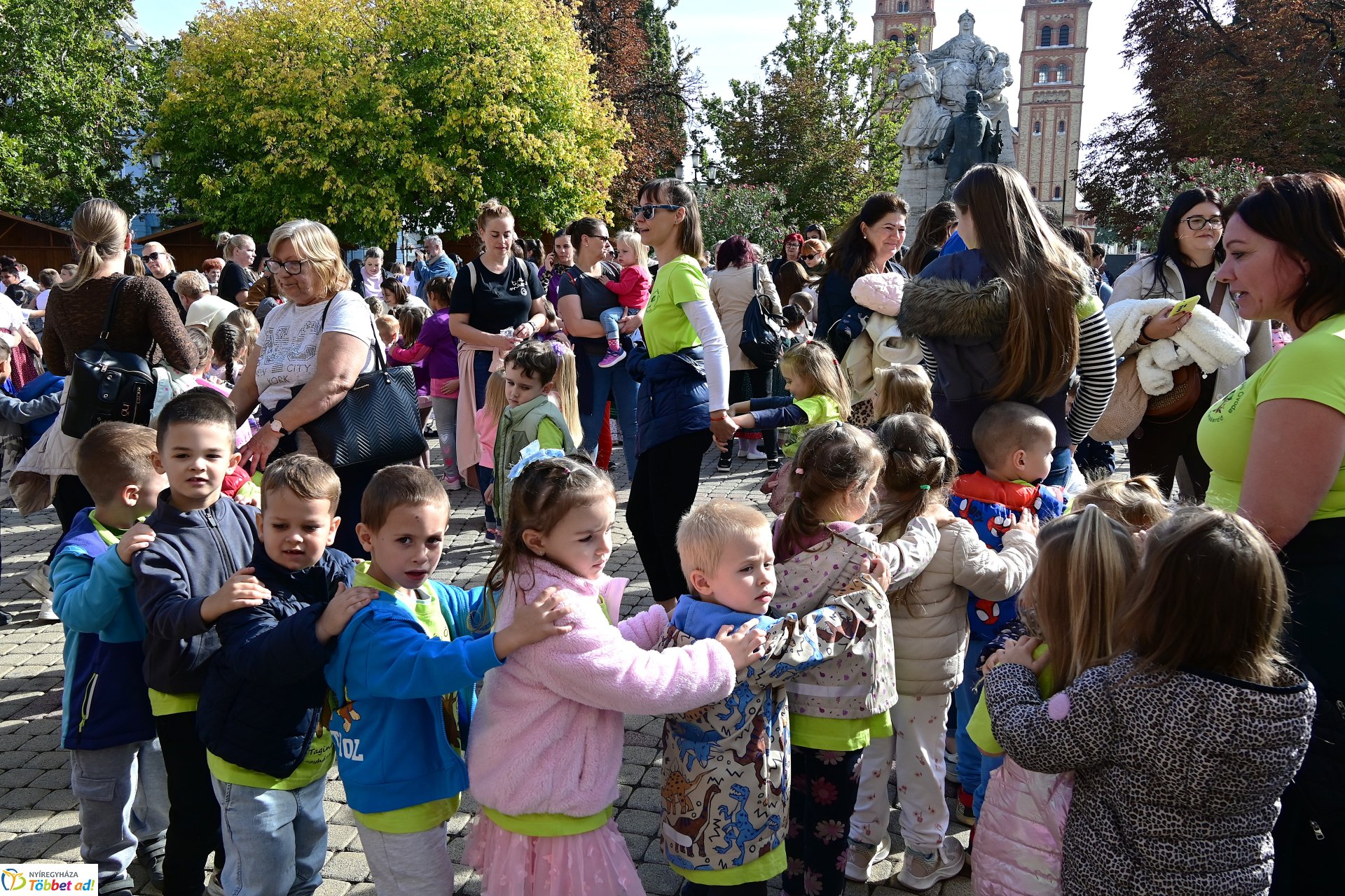 A Magyar Népi Játék Napját ünnepelték a Kossuth téren