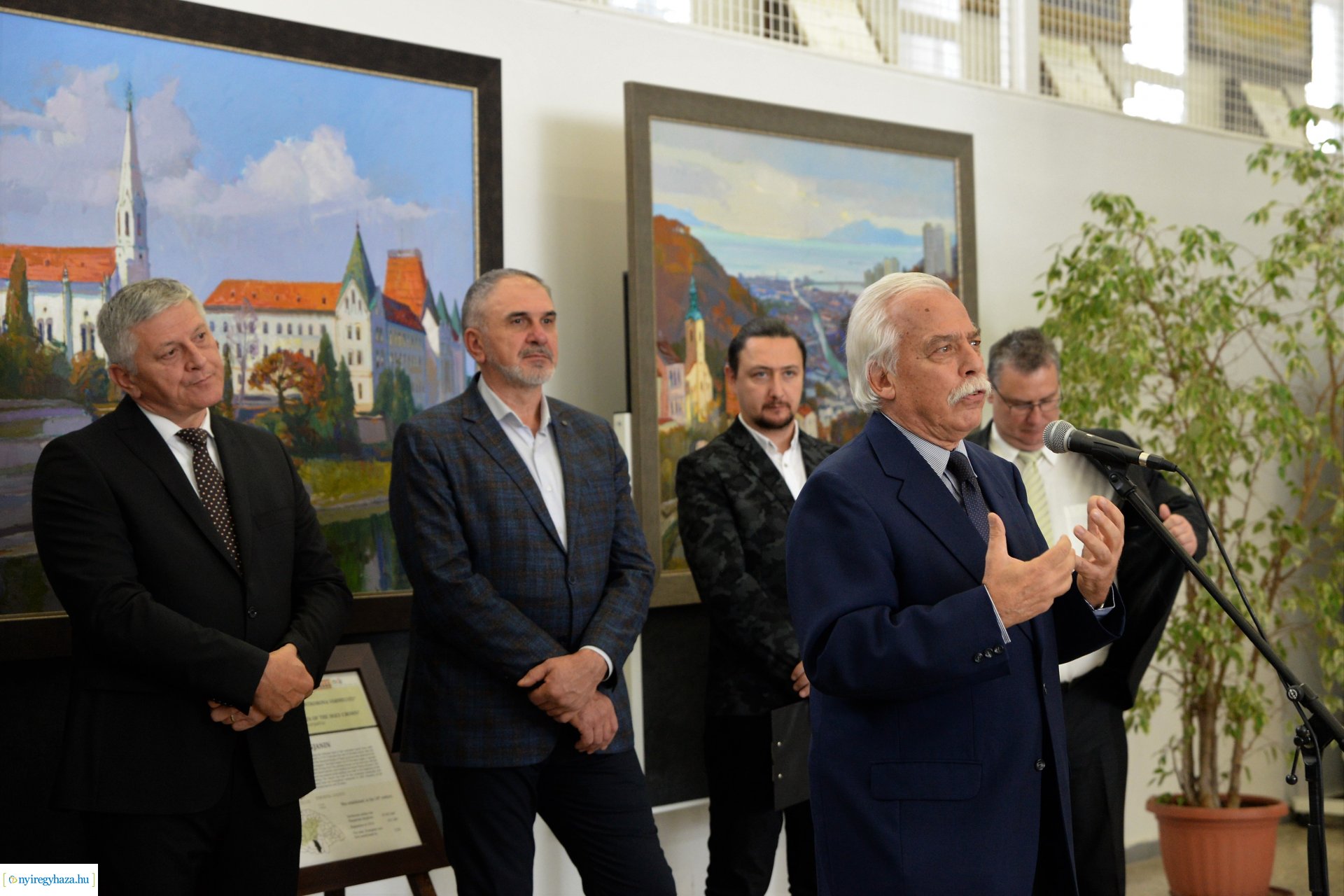 A magyar Szent Korona vármegyéi - vándorkiállítás megnyitó