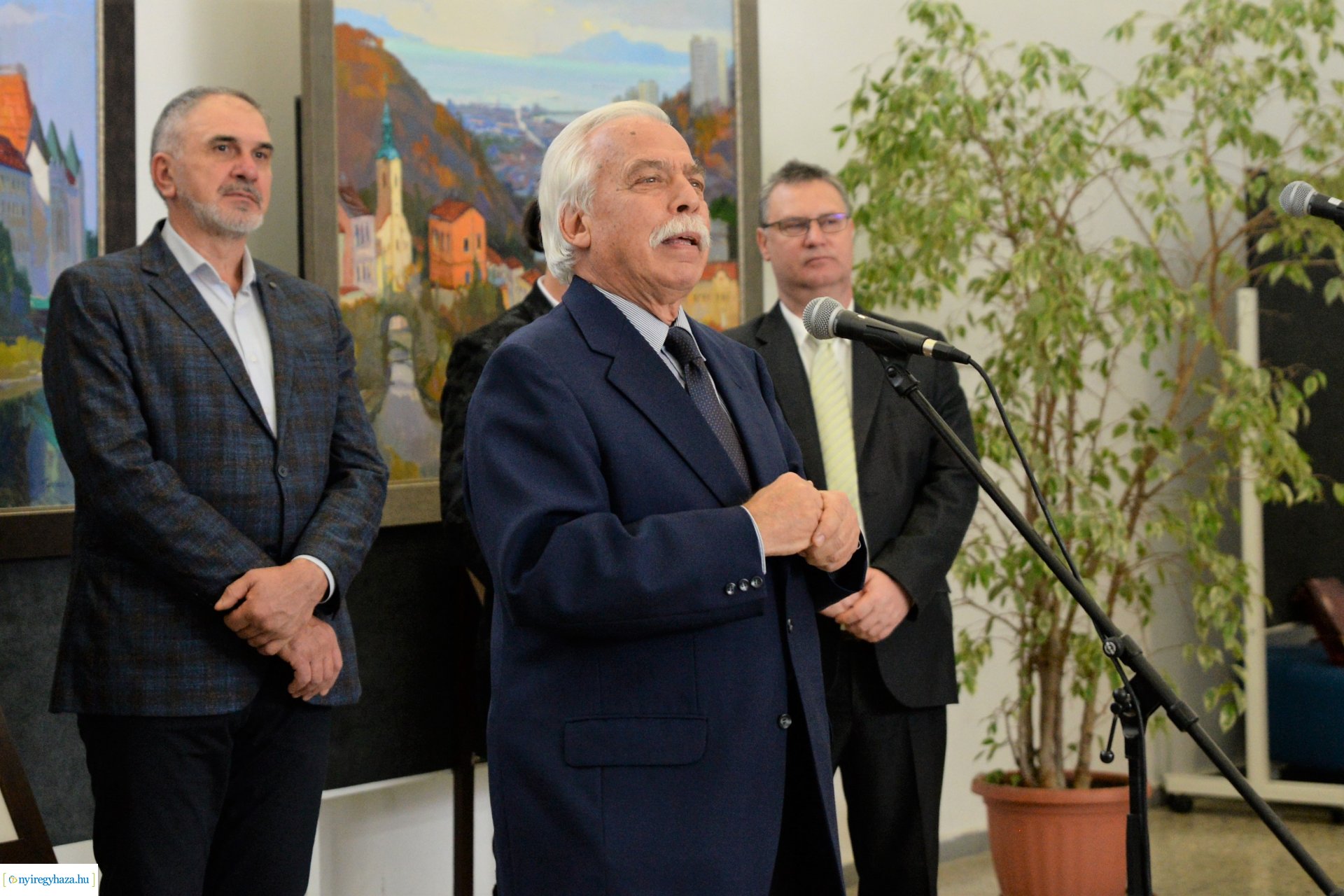 A magyar Szent Korona vármegyéi - vándorkiállítás megnyitó