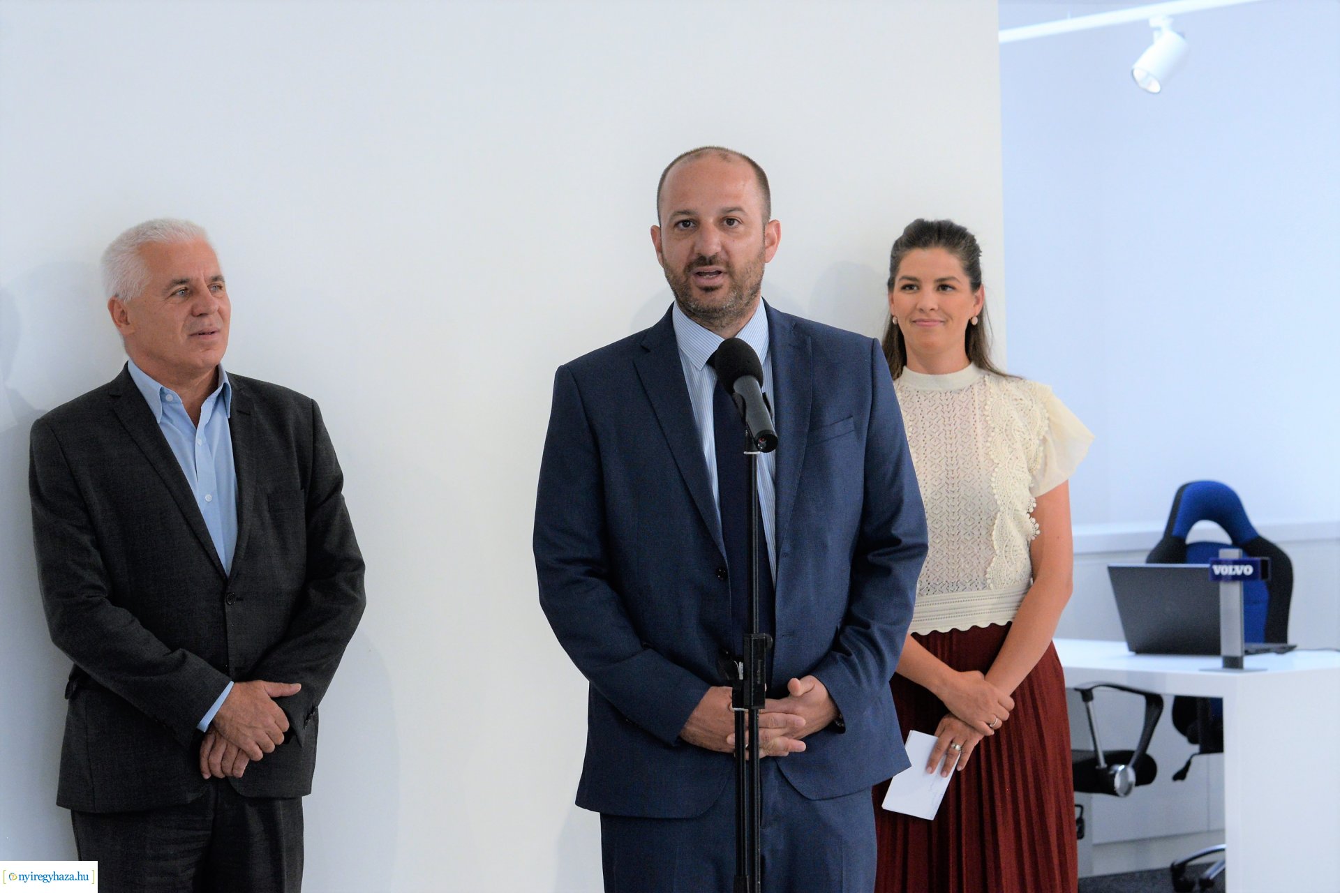 A megújult VOLVO szalon ünnepélyes átadása