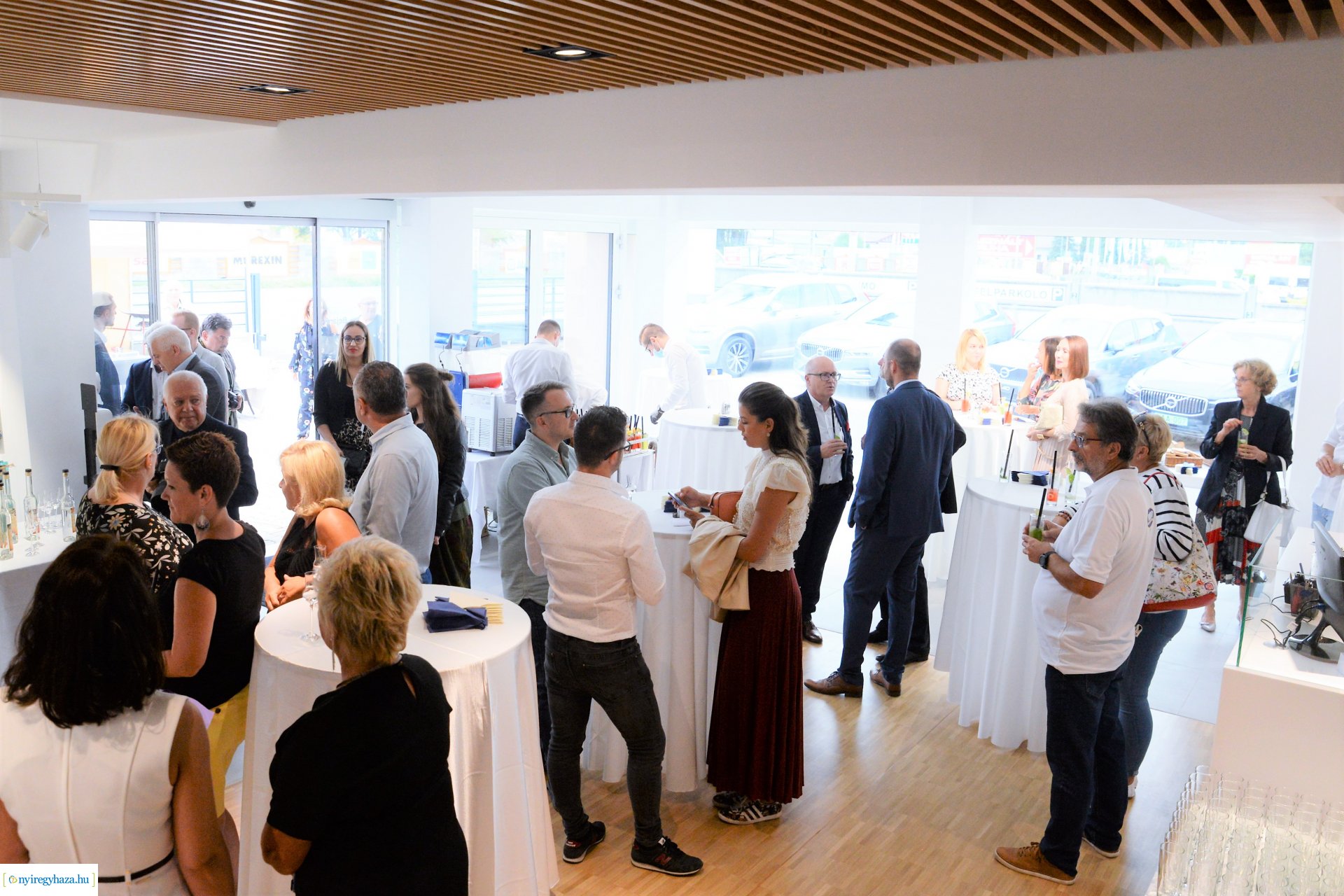 A megújult VOLVO szalon ünnepélyes átadása