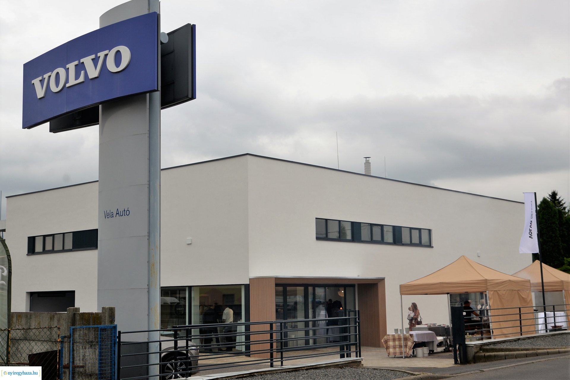 A megújult VOLVO szalon ünnepélyes átadása