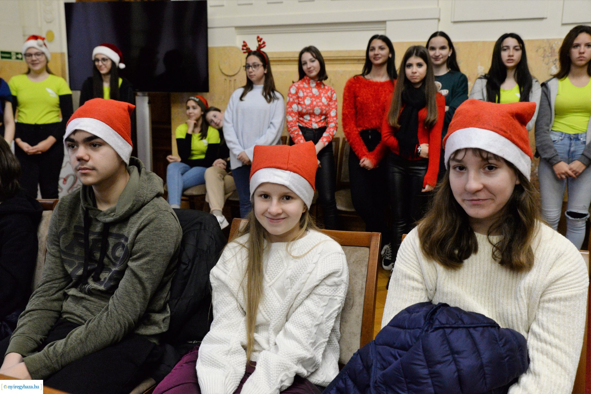 A Megyeházán járt a Rotary mikulás