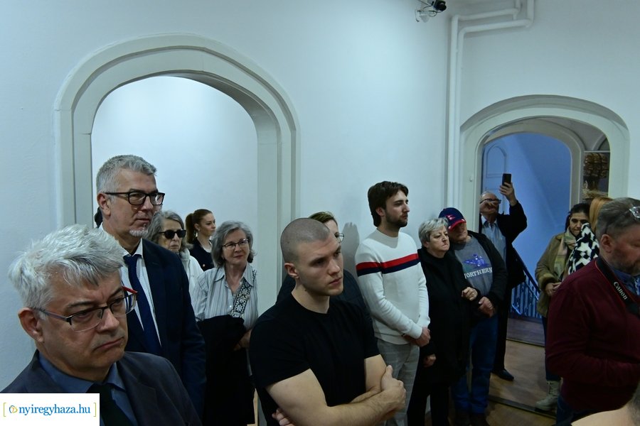 A napfény szerelmese - kiállítás