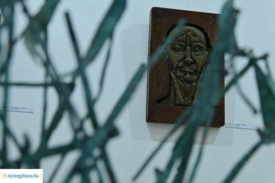 A napfény szerelmese - kiállítás