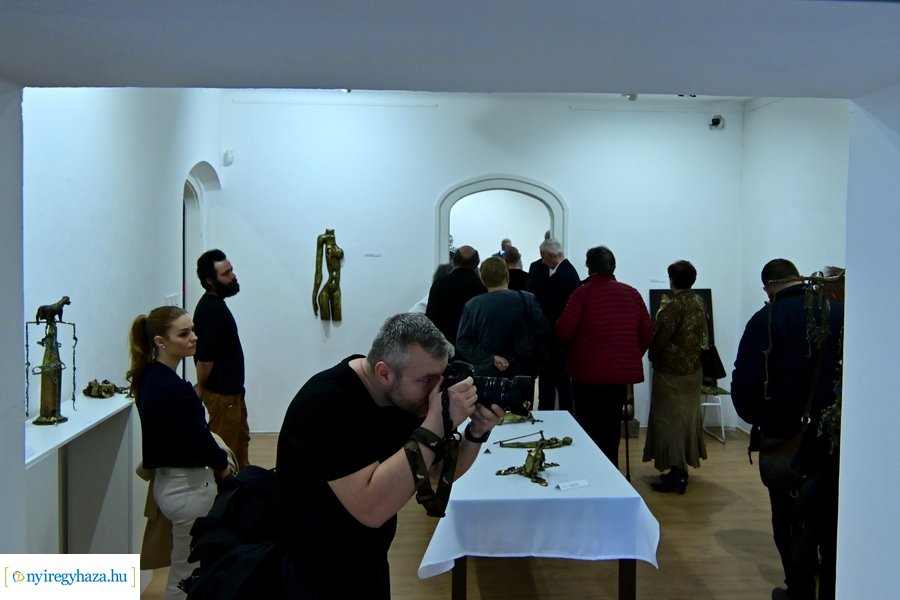 A napfény szerelmese - kiállítás