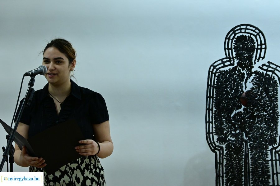 A napfény szerelmese - kiállítás