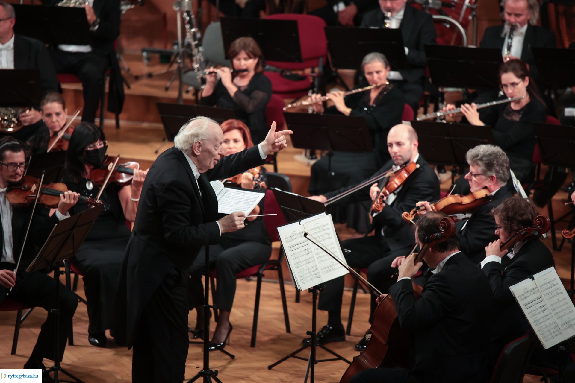 A Nemzeti FilharmonikusZenekar nyitotta a Filharmónia Magyarország évadát