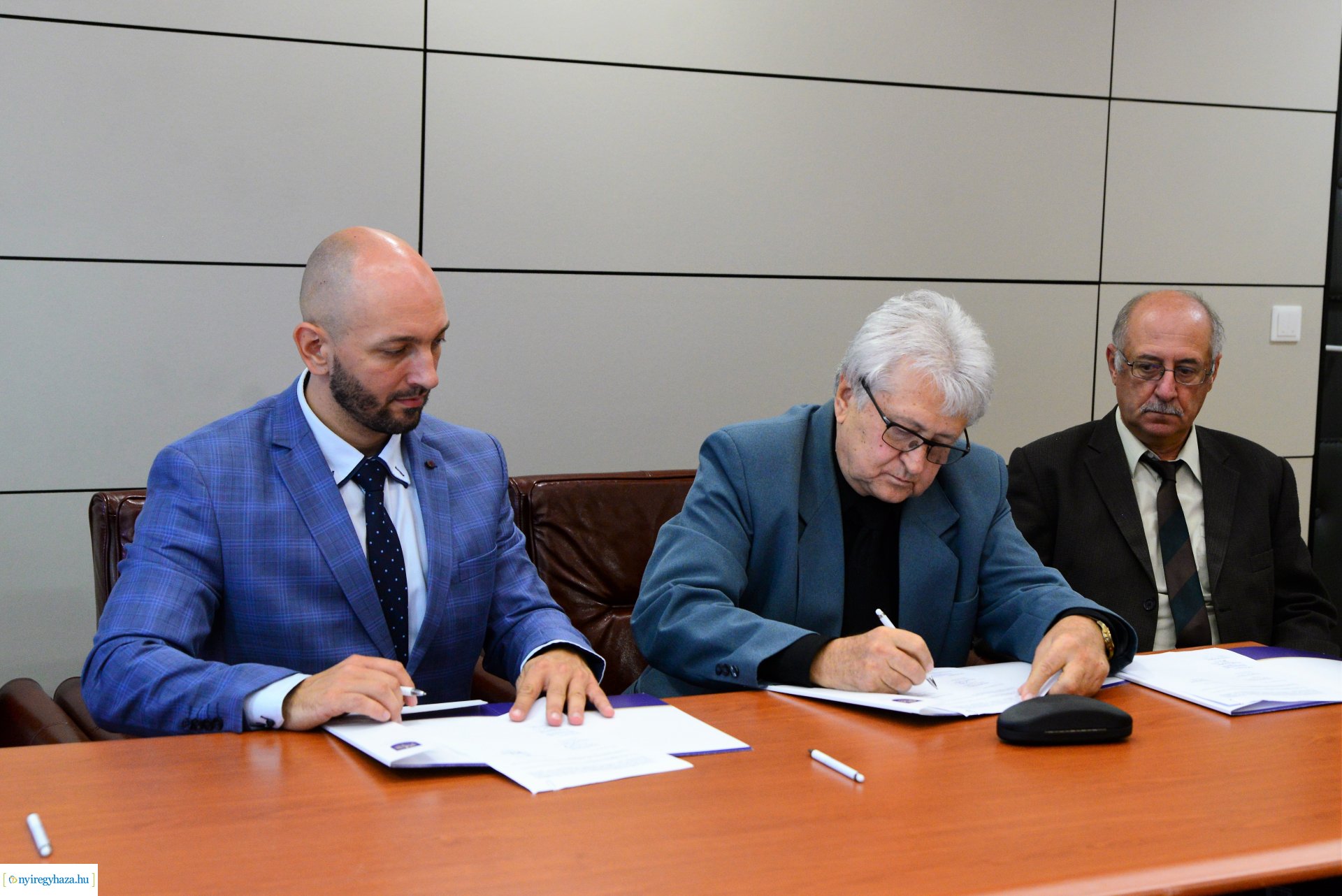 A Nyíregyházi Egyetem és a Start Nonprofit Kft. együttműködési megállapodásának aláírása