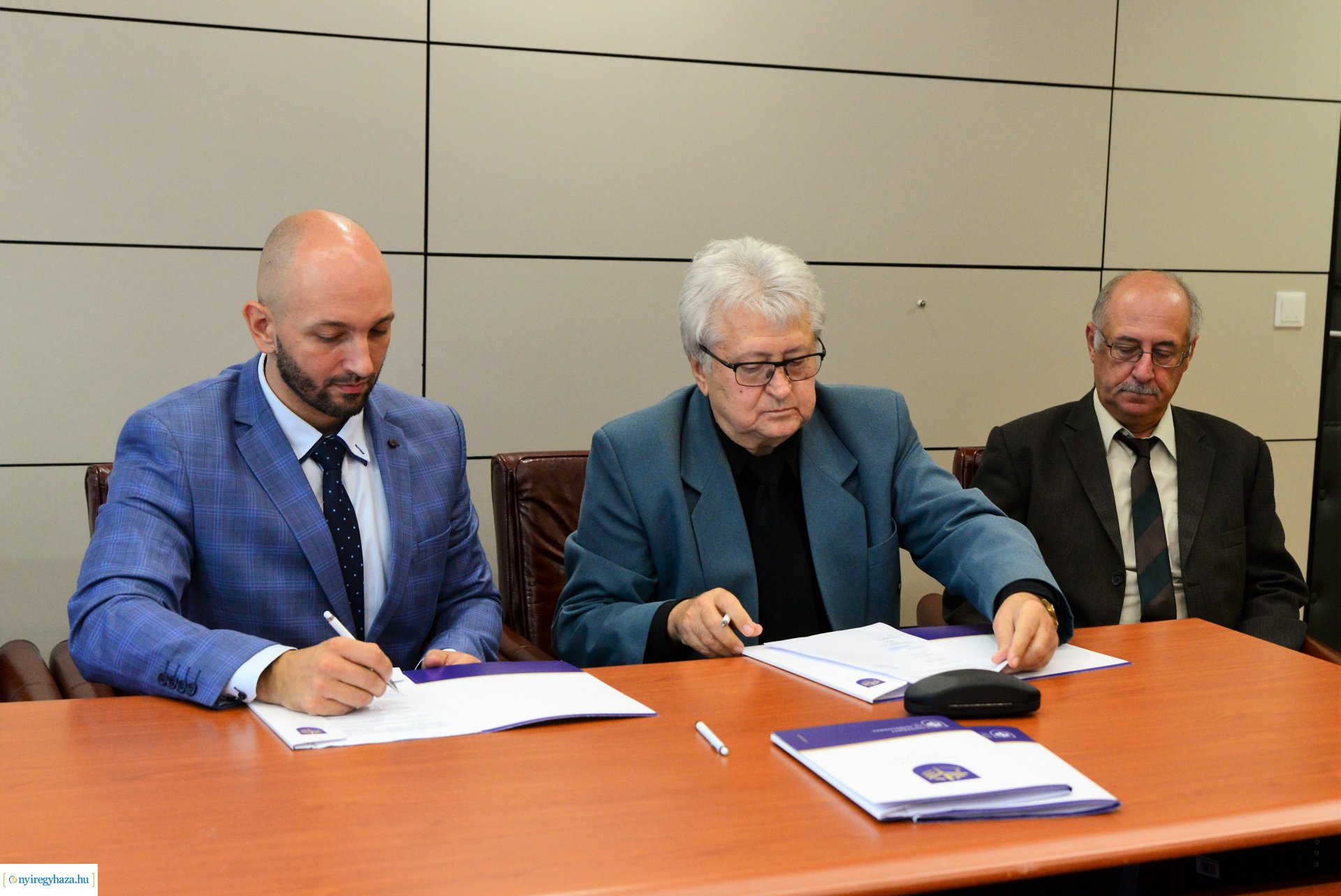 A Nyíregyházi Egyetem és a Start Nonprofit Kft. együttműködési megállapodásának aláírása