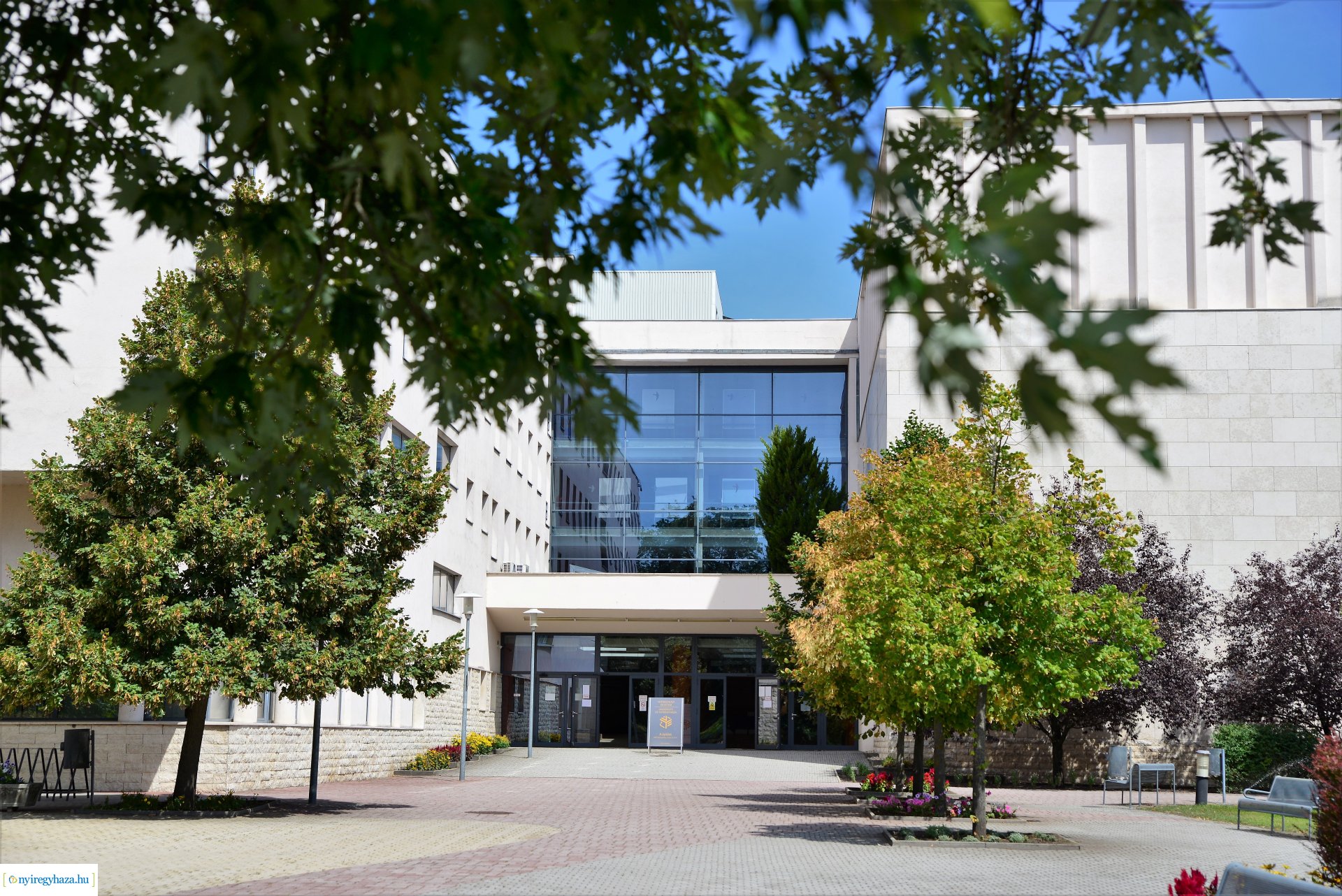 A Nyíregyházi Egyetem hatvas éves - öregdiákok találkozója