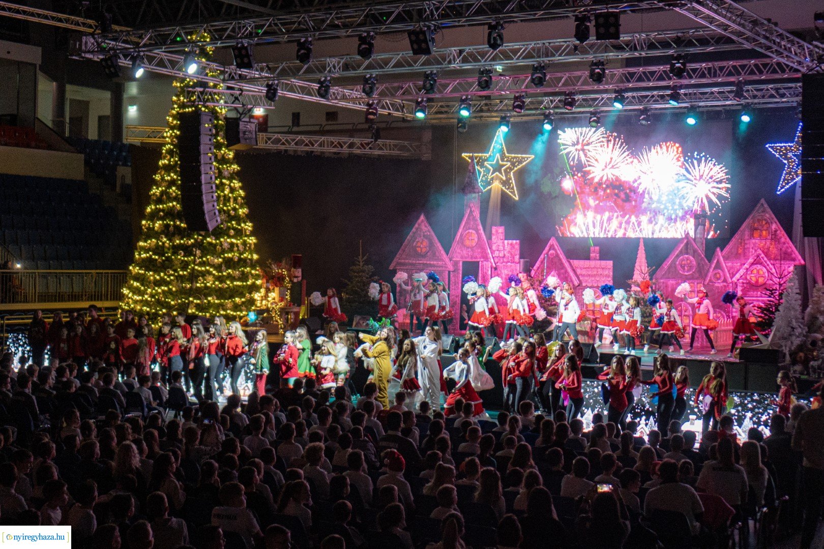 A Nyíregyházi Sportcentrum évzáró rendezvénye a Continentál Arénában