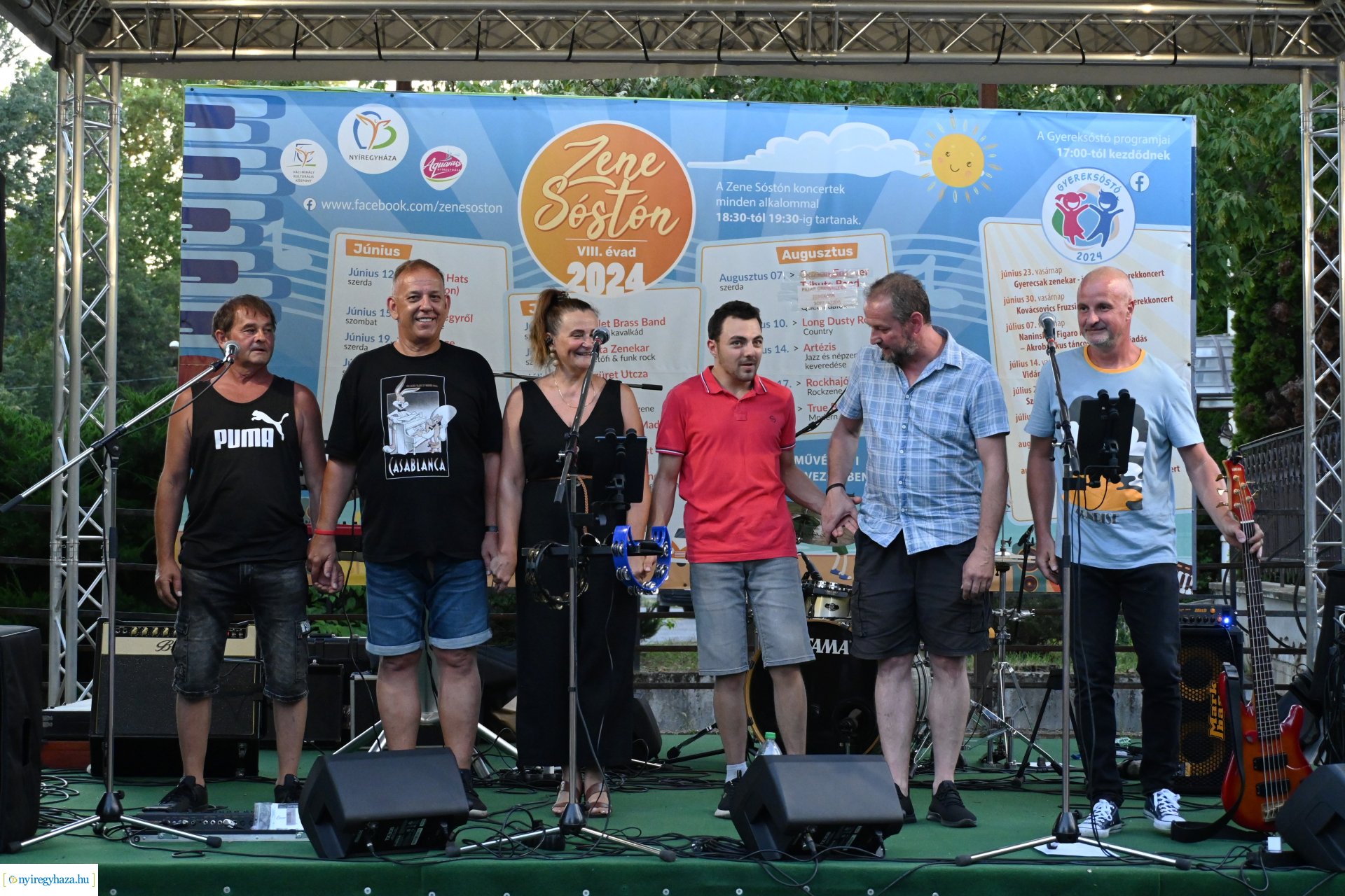 A Polip Band a Zene Sóstón programsorozat szinpadán