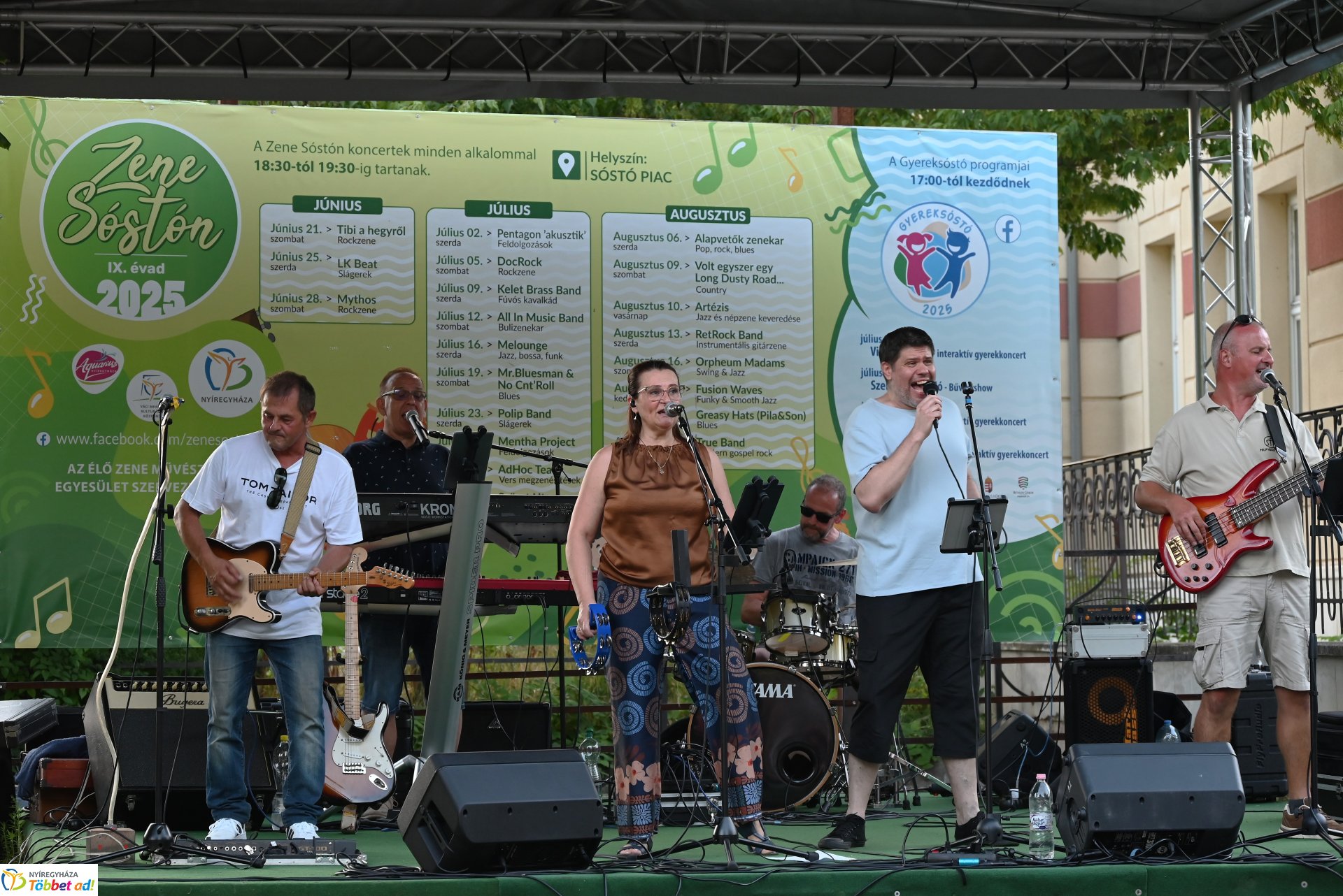 A Polip Band  koncertje a Zene Sóstón programsorozat színpadán