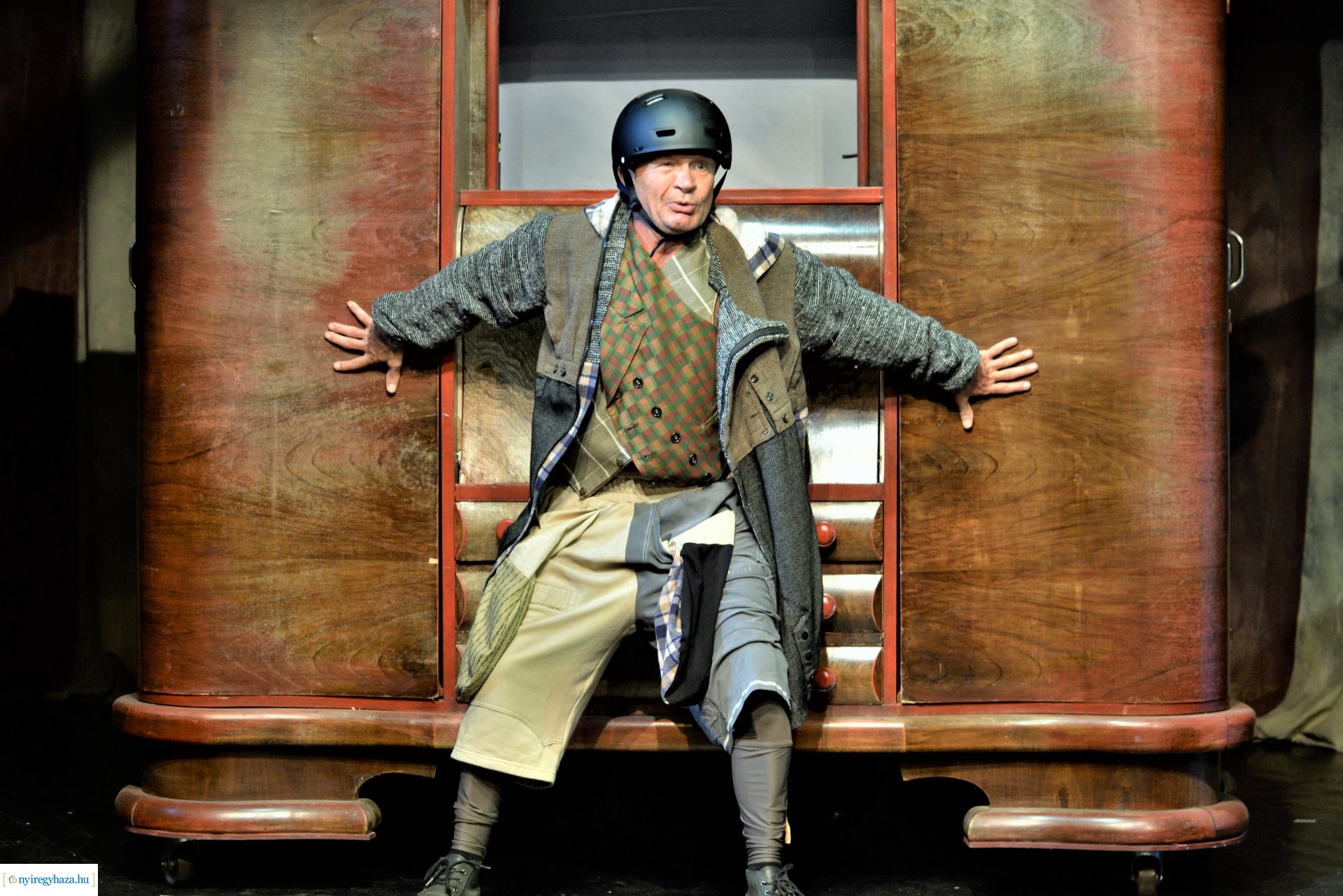 A púpos lovacska - beutató a MŰvész Stúdióban