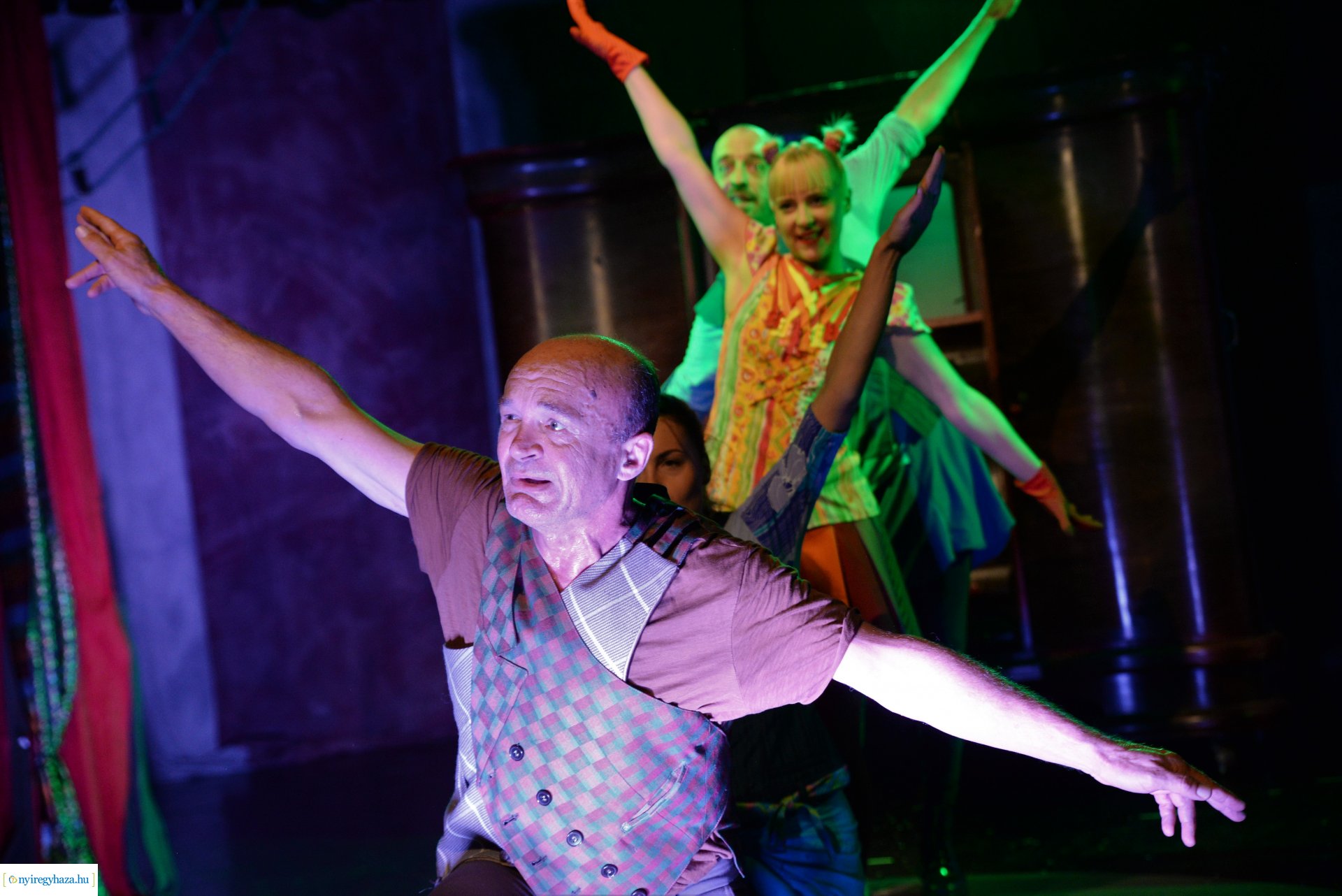 A púpos lovacska - beutató a MŰvész Stúdióban