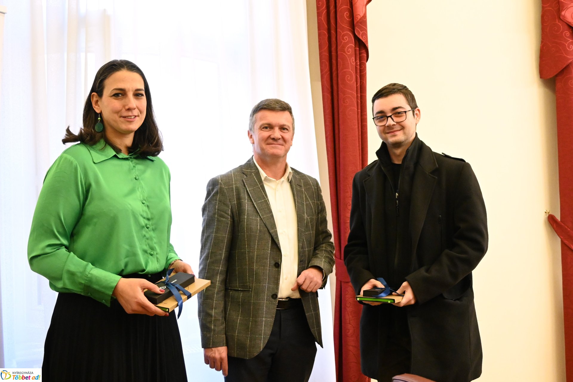 A Rászoruló Hallgatókért Közalapítvány támogatását kapták meg a fiatalok