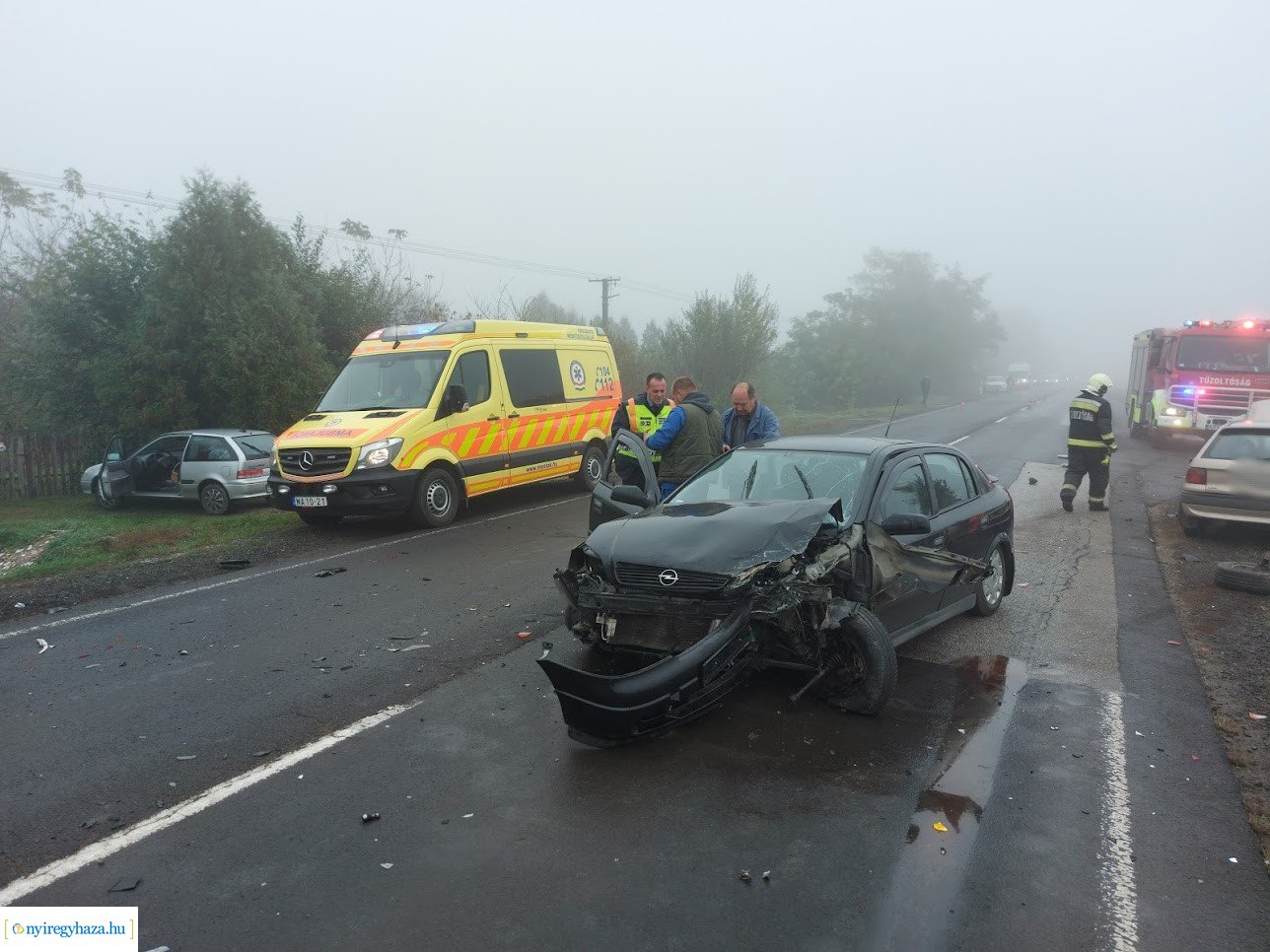 A reggeli ködös időben baleset történt Nyírtelek és Virányos között