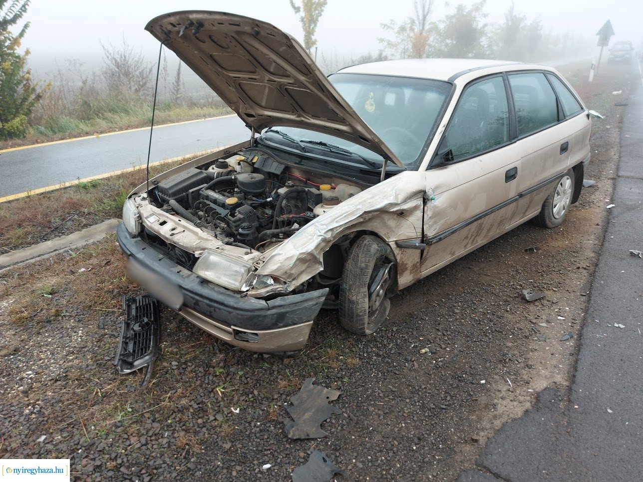 A reggeli ködös időben baleset történt Nyírtelek és Virányos között