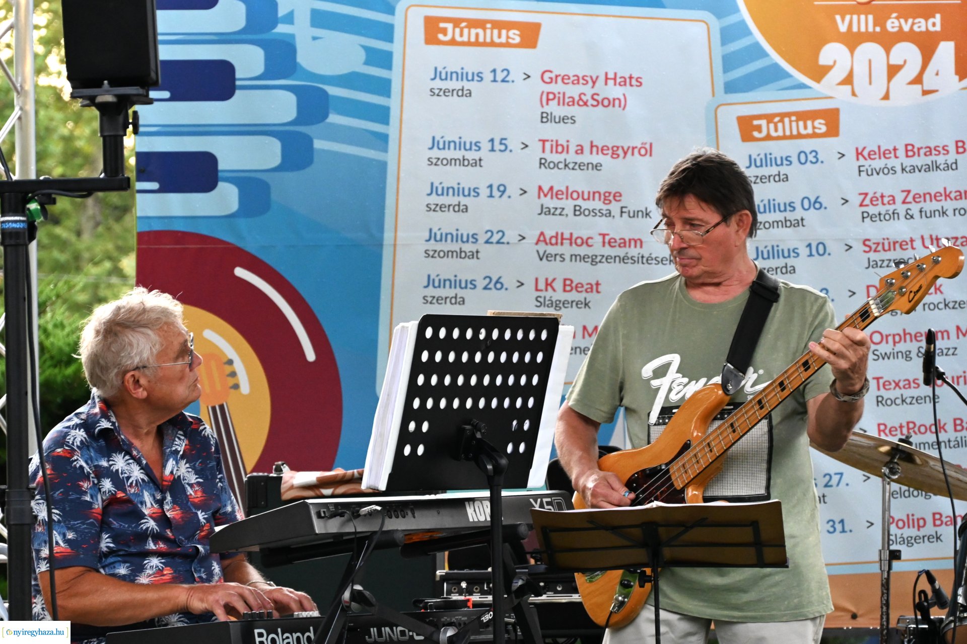 A Ret-Rock Band koncertje a Zene Sóstón programsorozat színpadán