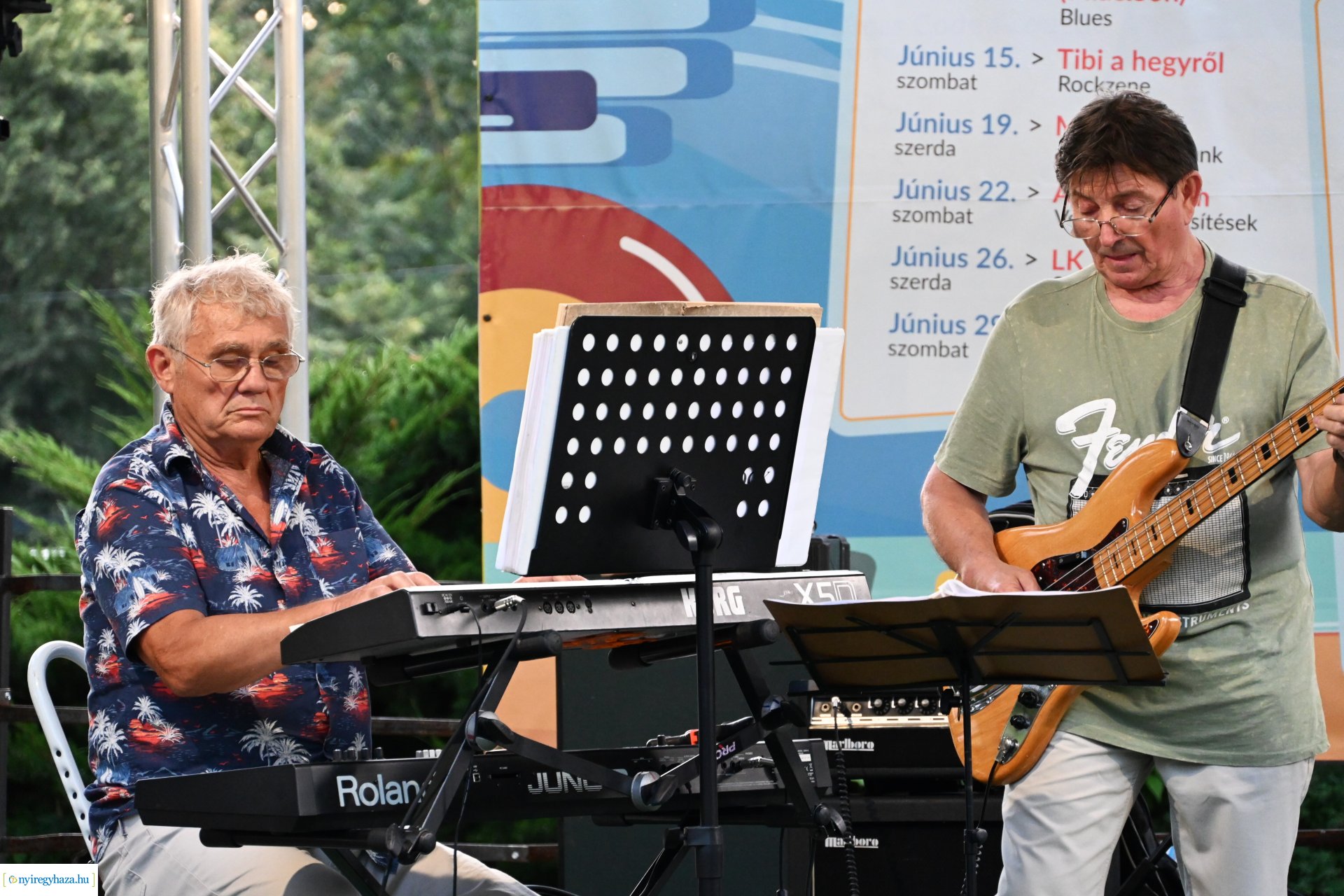 A Ret-Rock Band koncertje a Zene Sóstón programsorozat színpadán