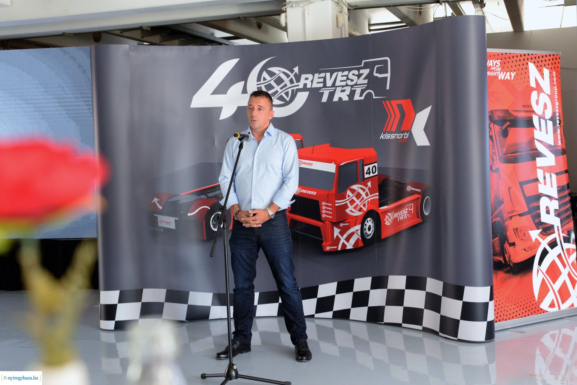 A Révész Truck Racing Team hivatalos versenykamion bemutatója