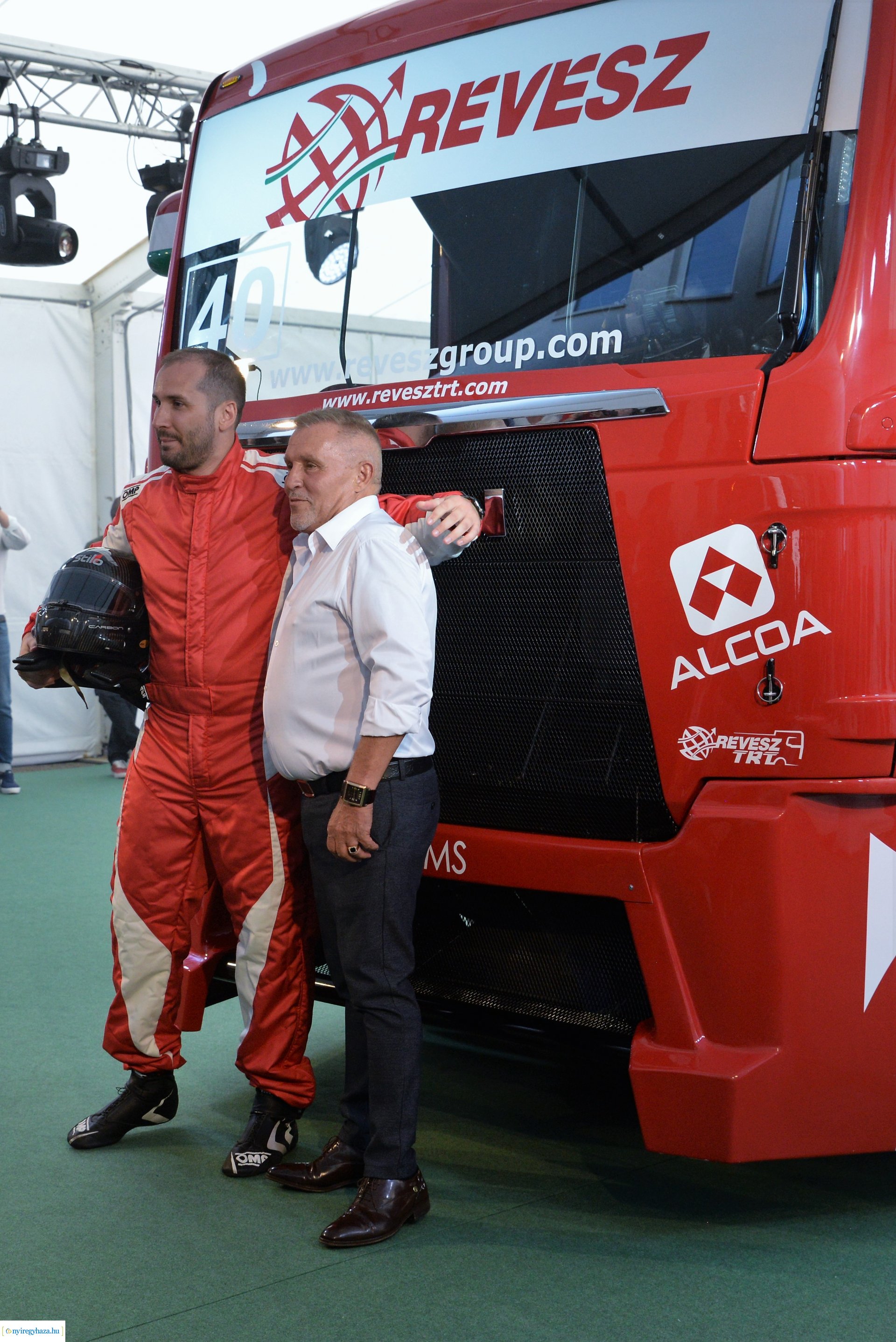 A Révész Truck Racing Team hivatalos versenykamion bemutatója