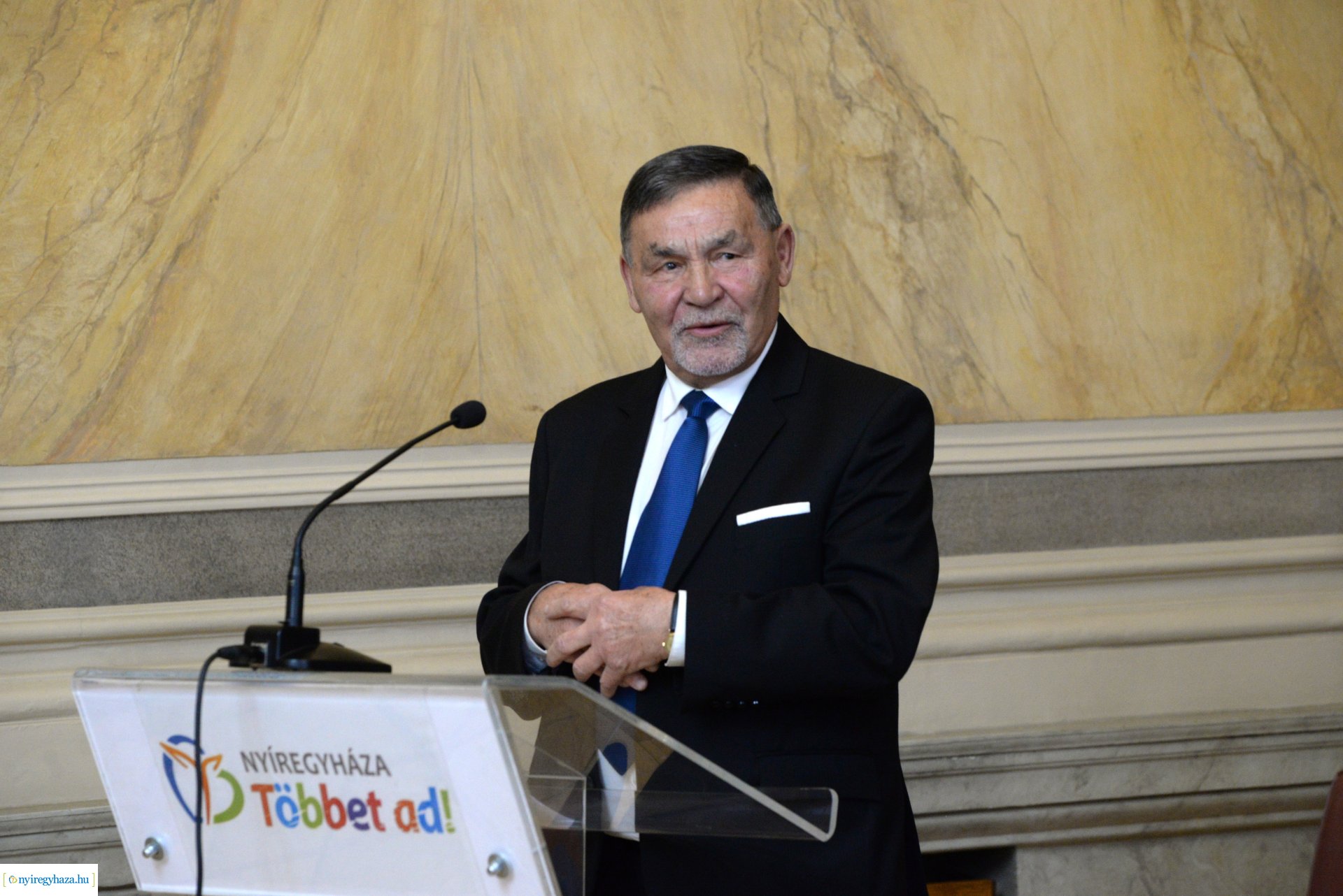 A Roma Nemzetiségi Önkormányzat kitüntetéseinek átadása