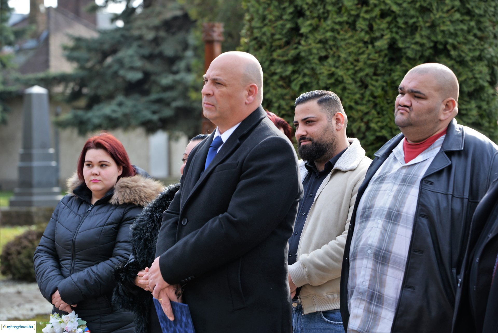 A romák elleni sorozatgyilkosságok áldozataira emlékeztek