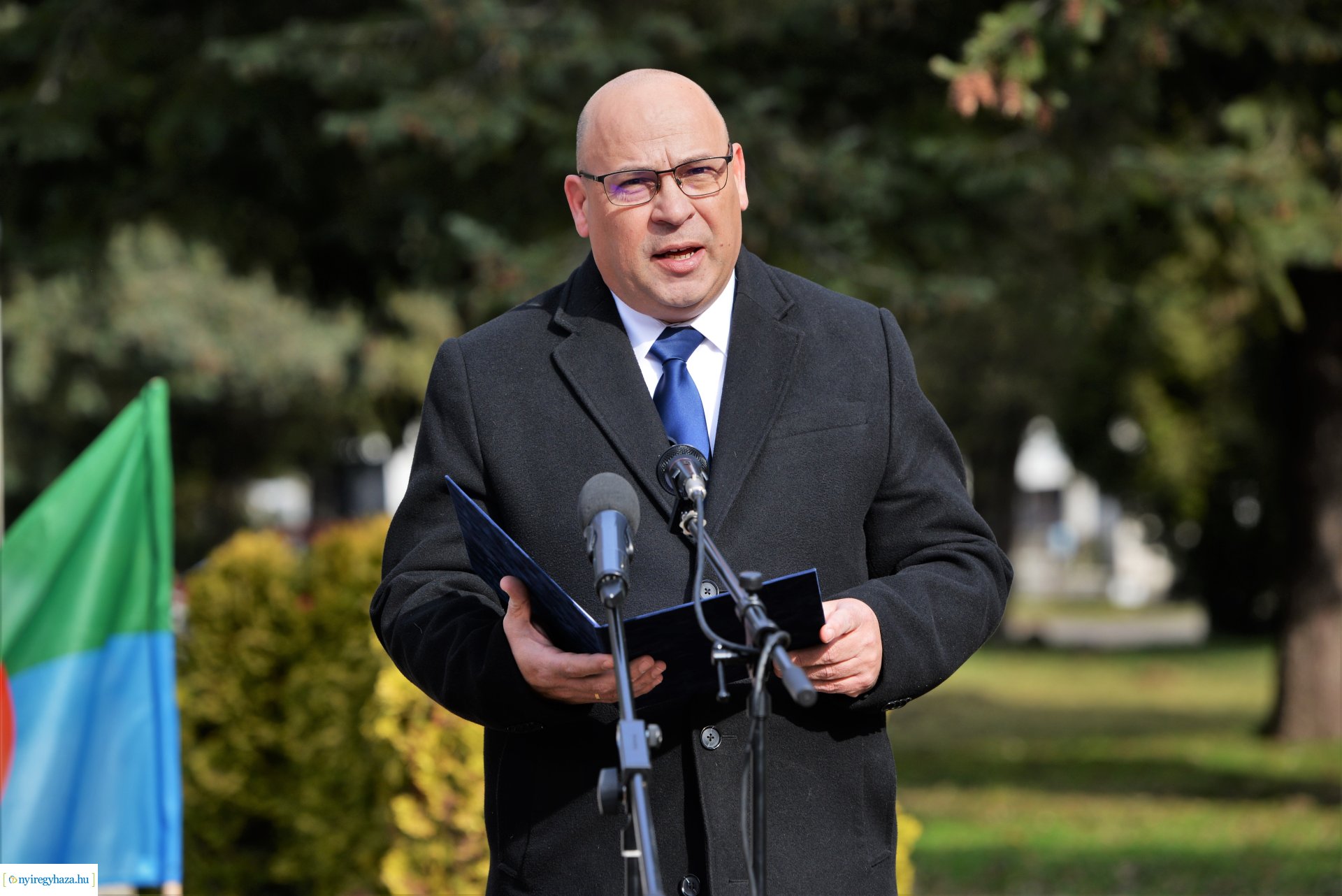 A romák elleni sorozatgyilkosságok áldozataira emlékeztek