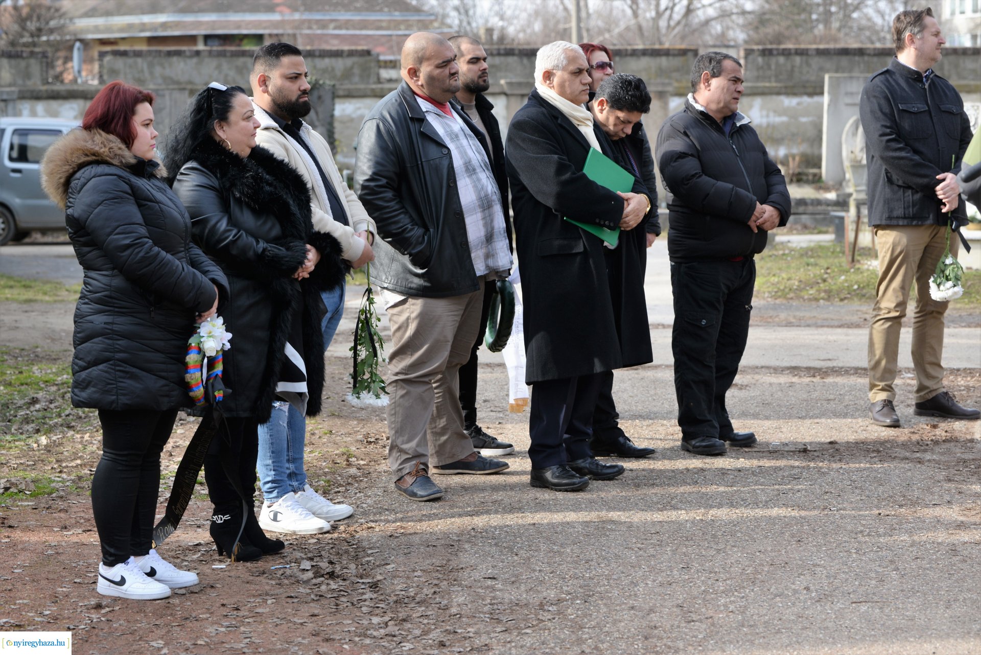 A romák elleni sorozatgyilkosságok áldozataira emlékeztek